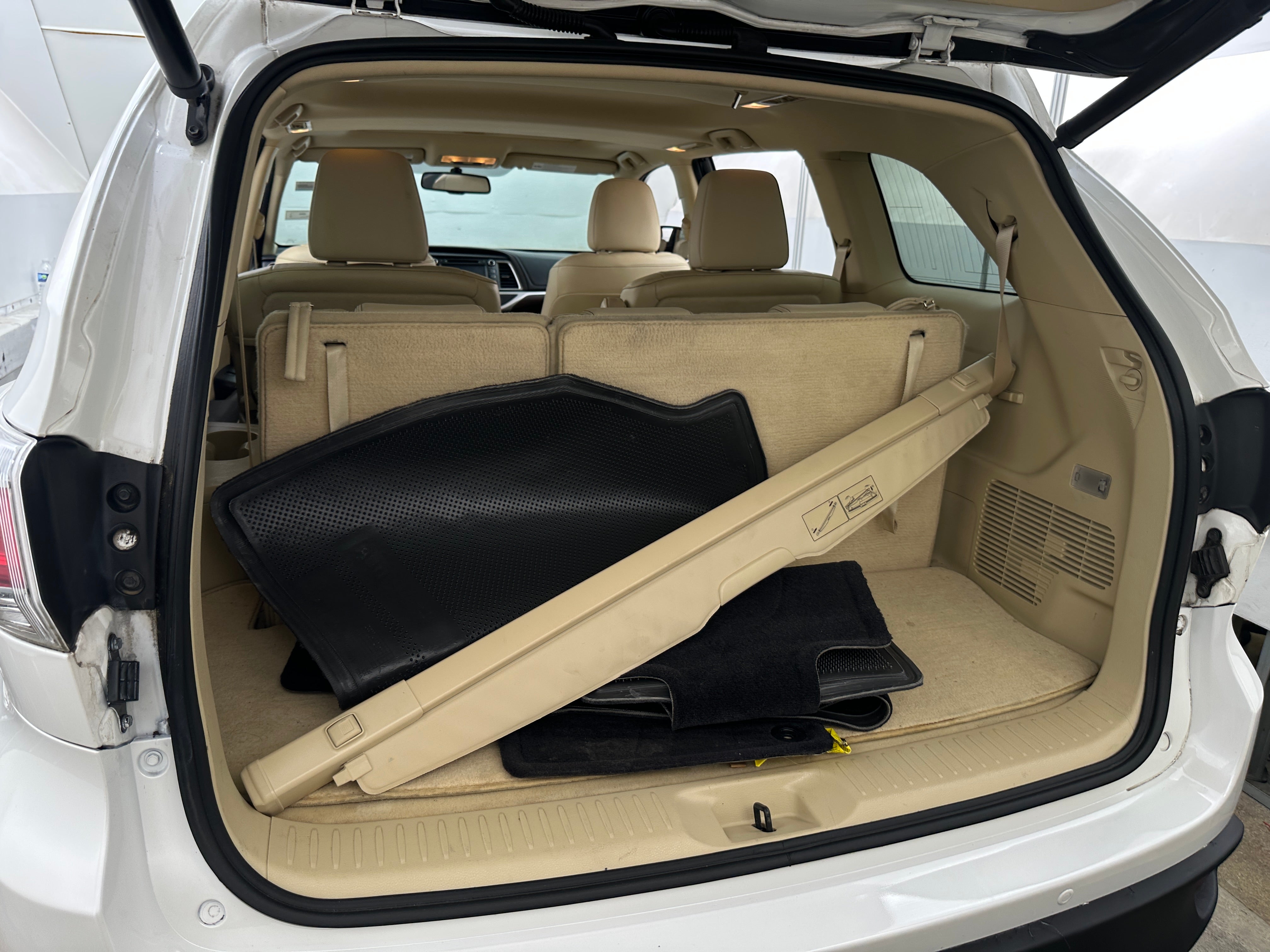 2016 Toyota Highlander Limited 6