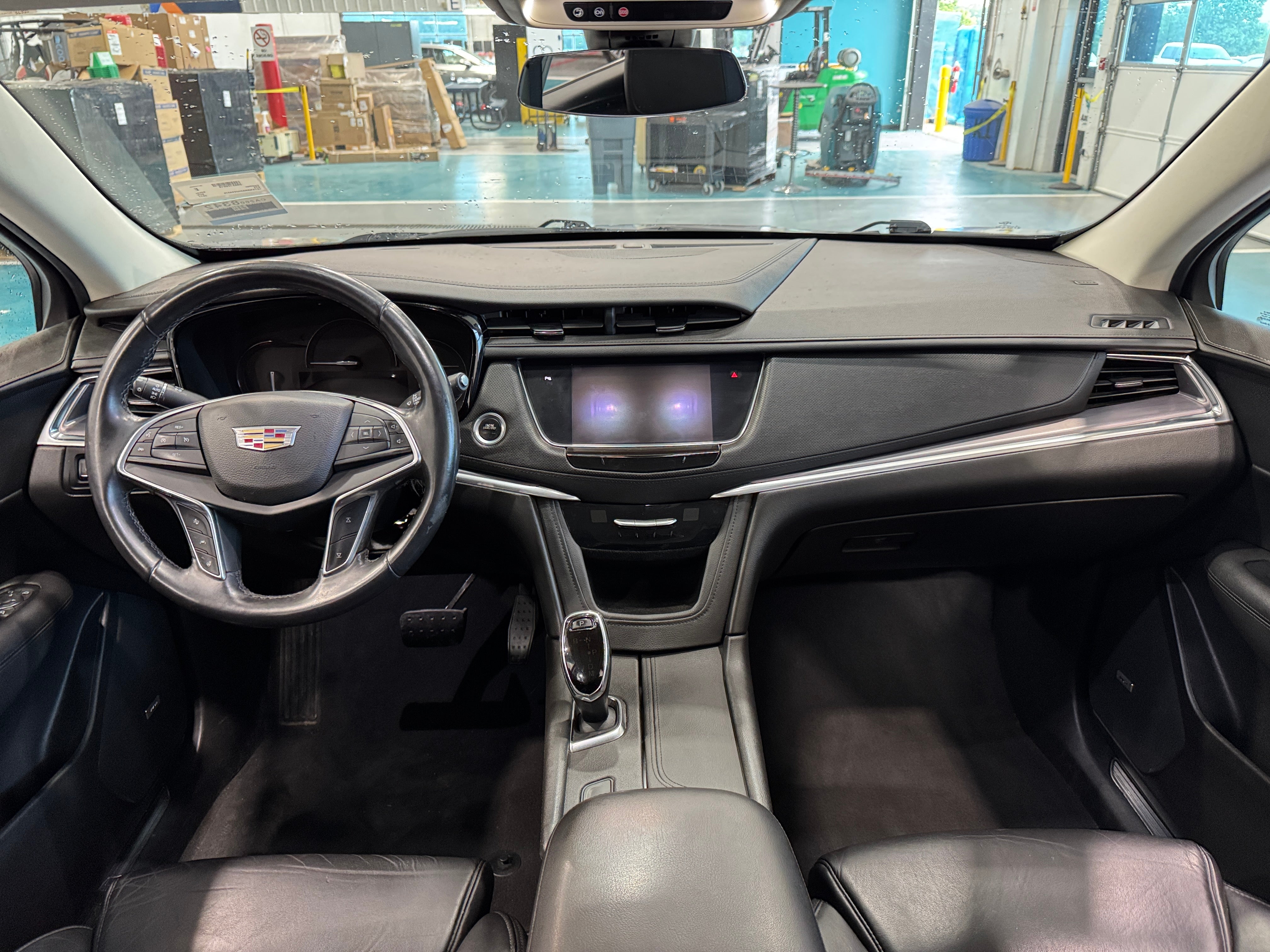 2017 Cadillac XT5 Luxury 2