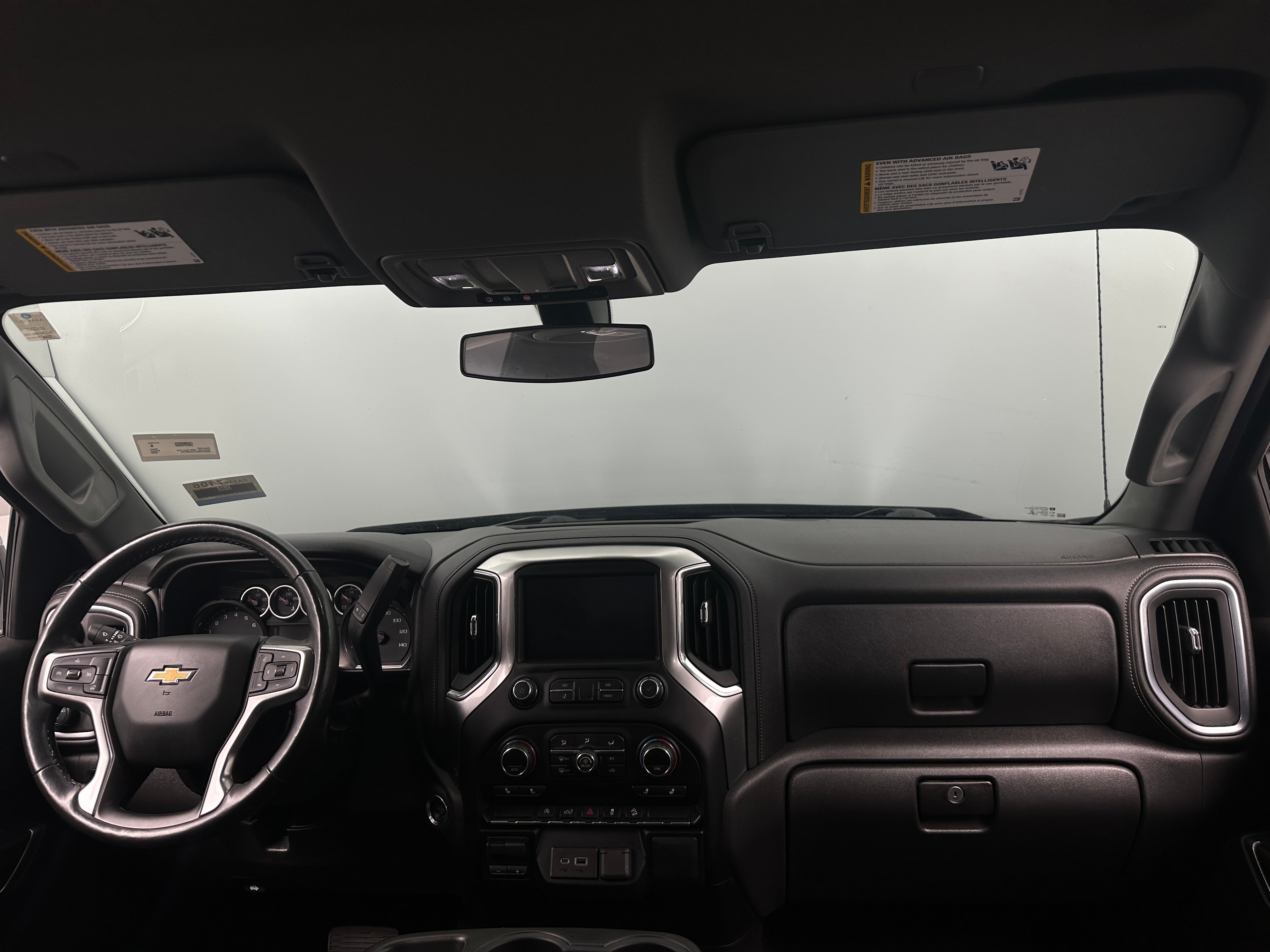 2020 Chevrolet Silverado 1500 LT 3