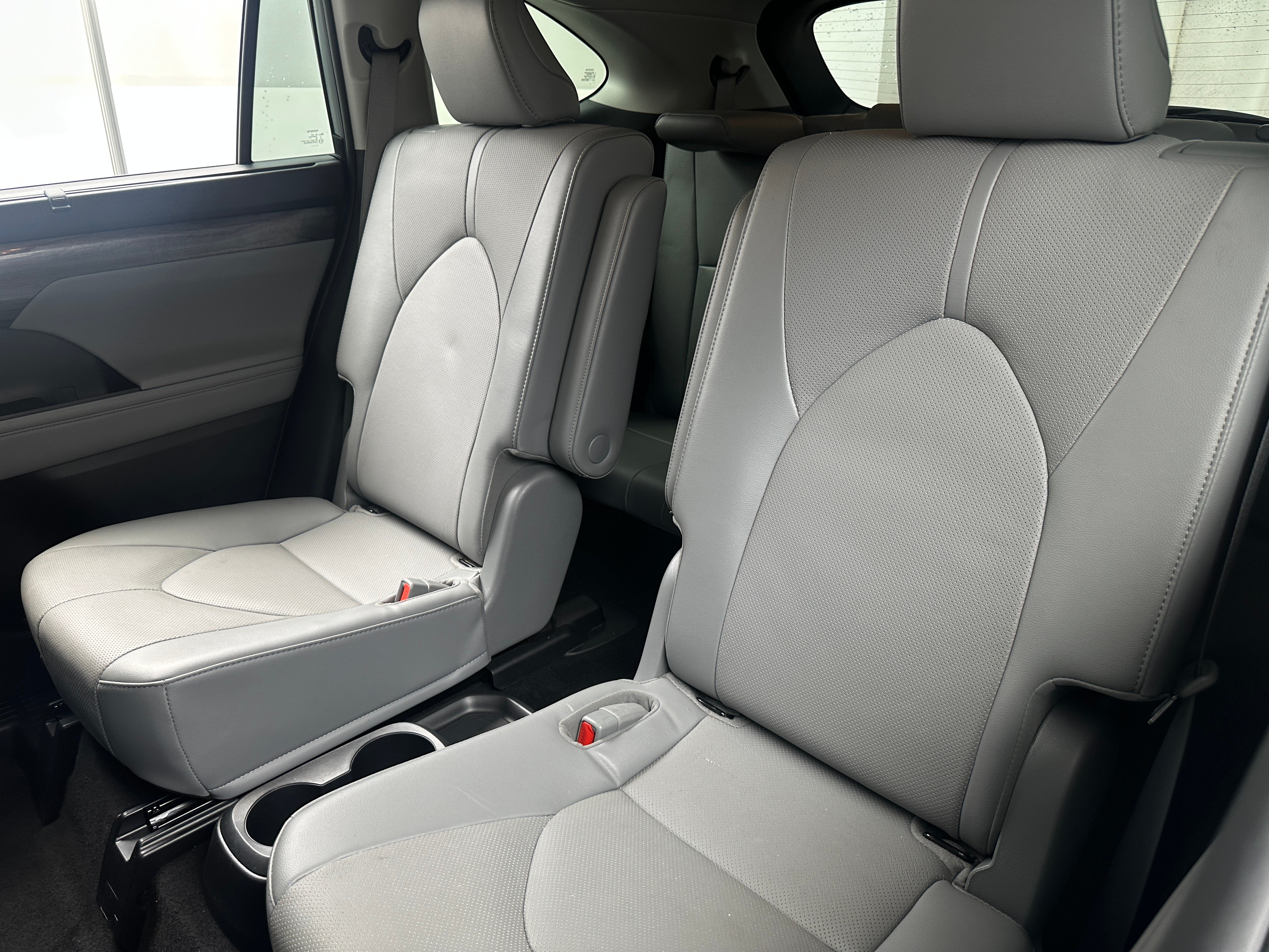 2022 Toyota Highlander Limited 5