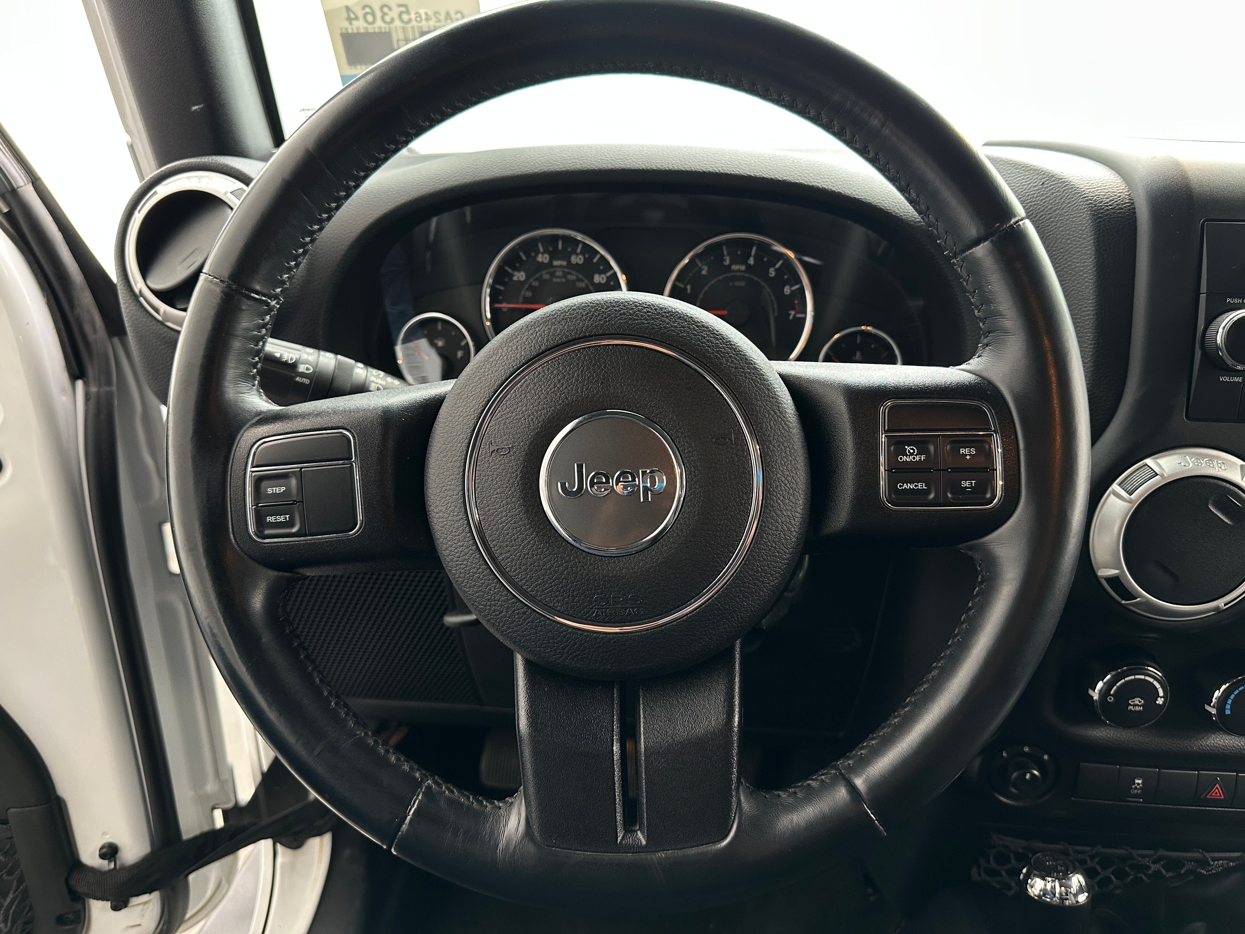 2016 Jeep Wrangler Unlimited Sahara 4