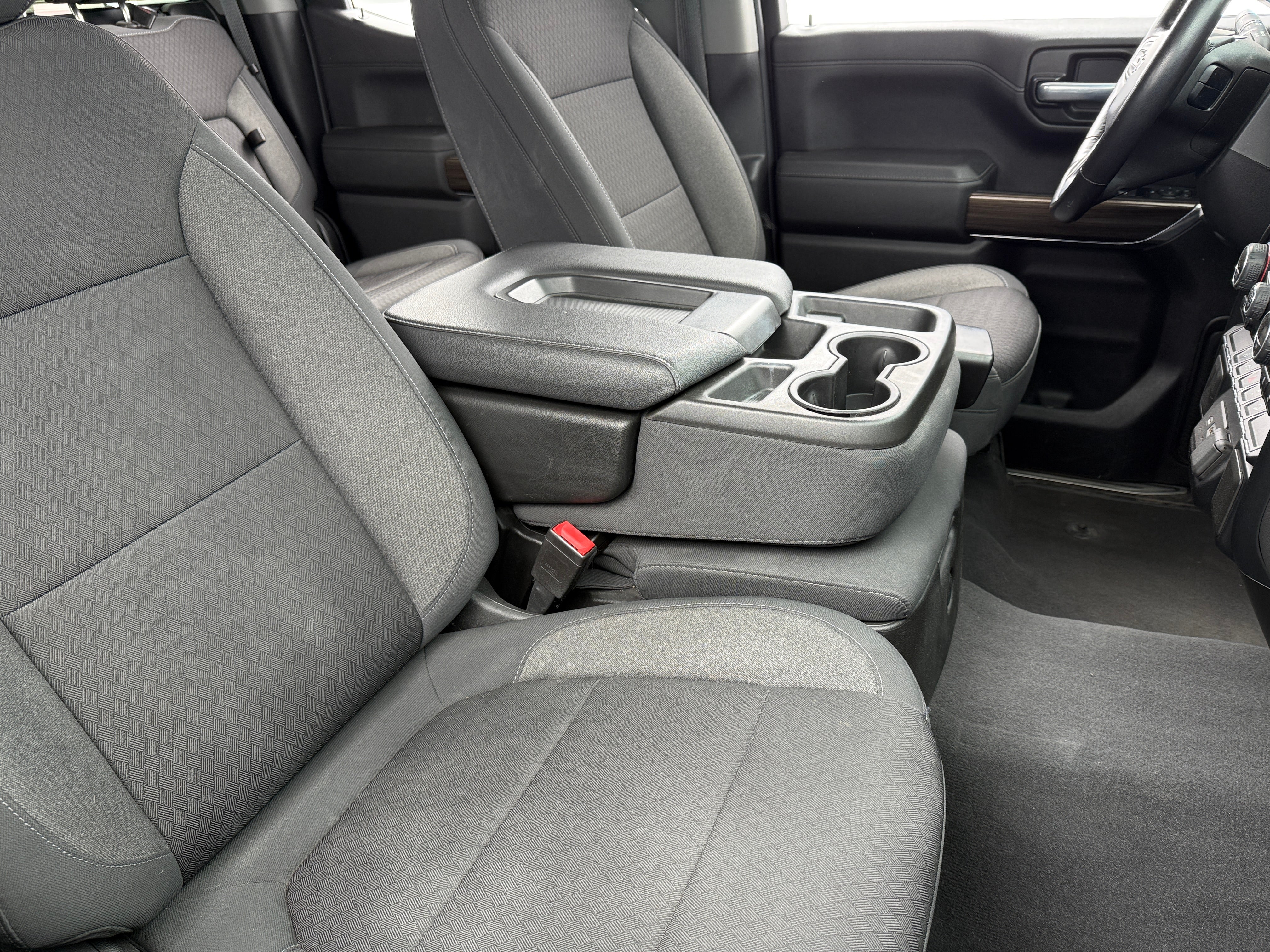 2021 Chevrolet Silverado 1500 RST 2