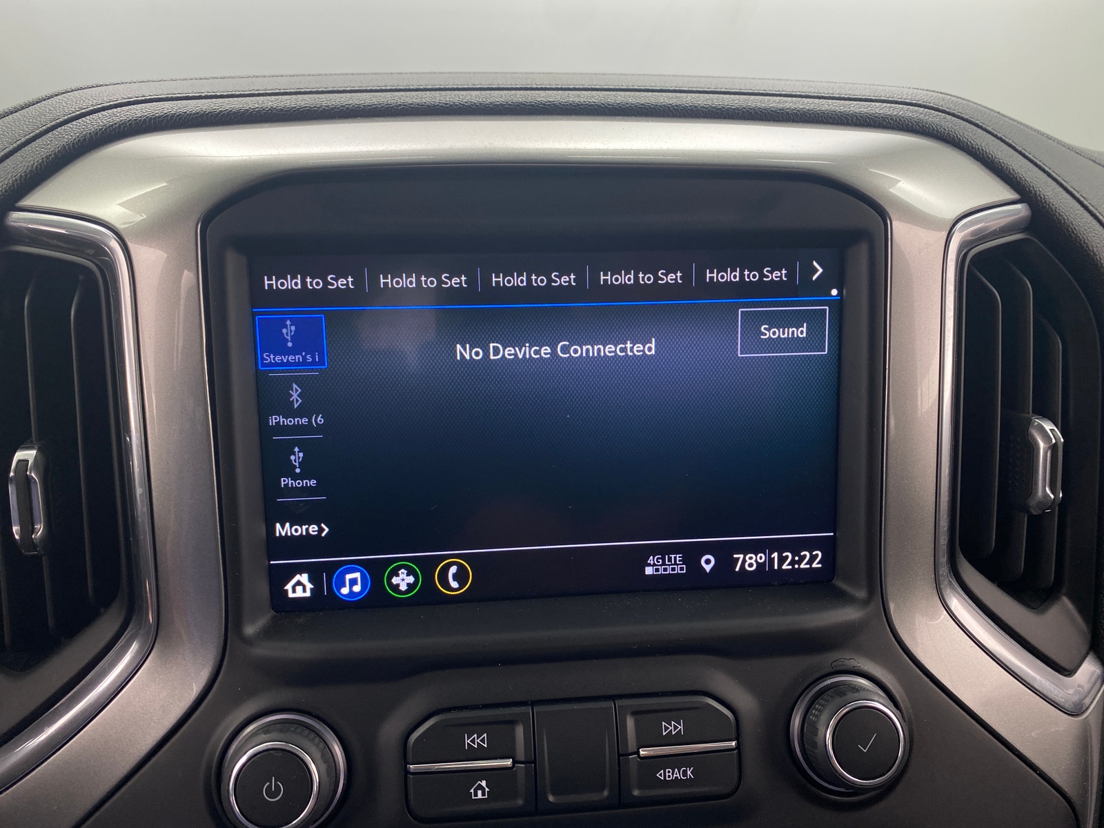 Thumbnail: 2019 Chevrolet Silverado 1500 - 4