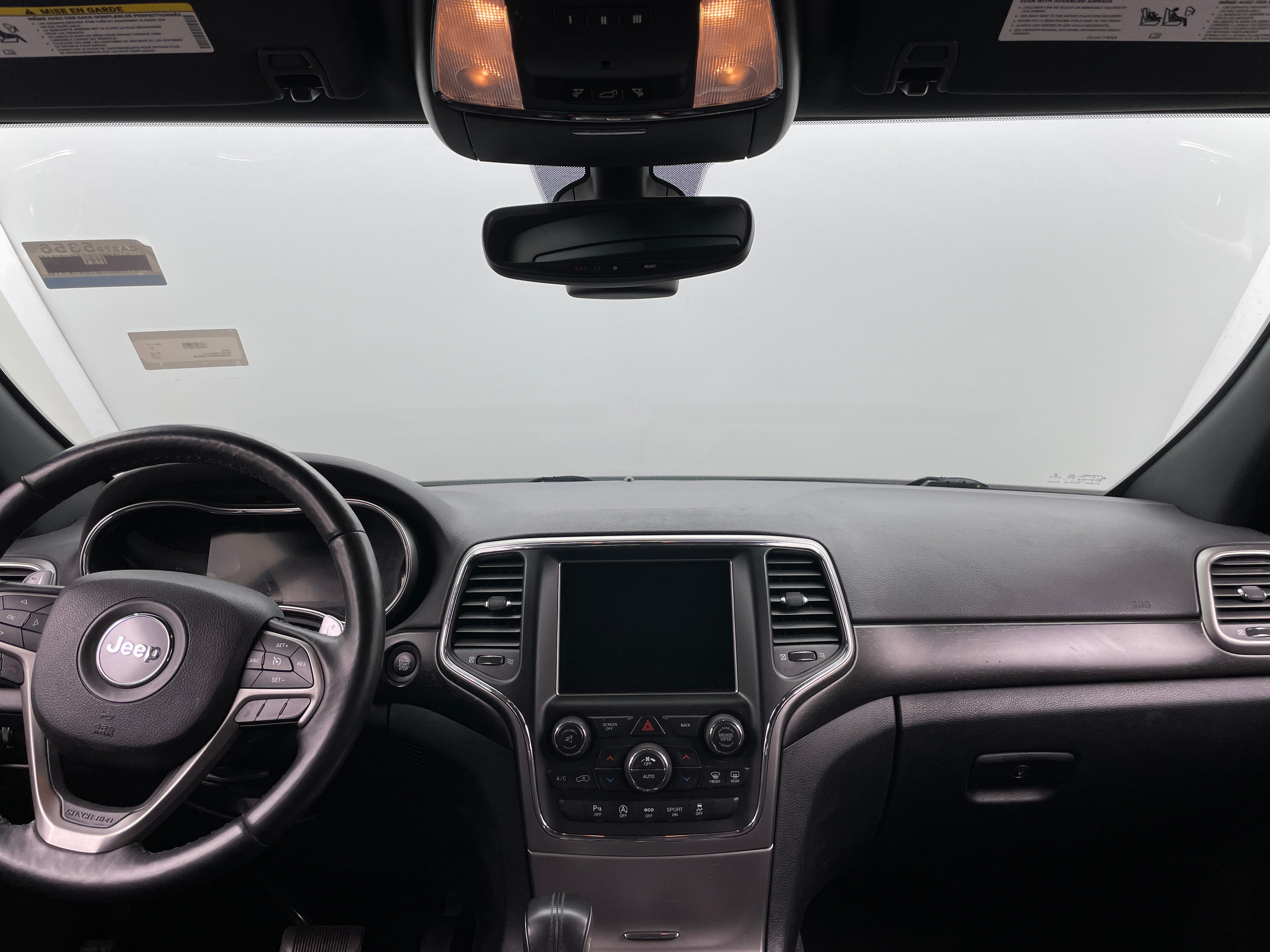 2017 Jeep Grand Cherokee Altitude 2