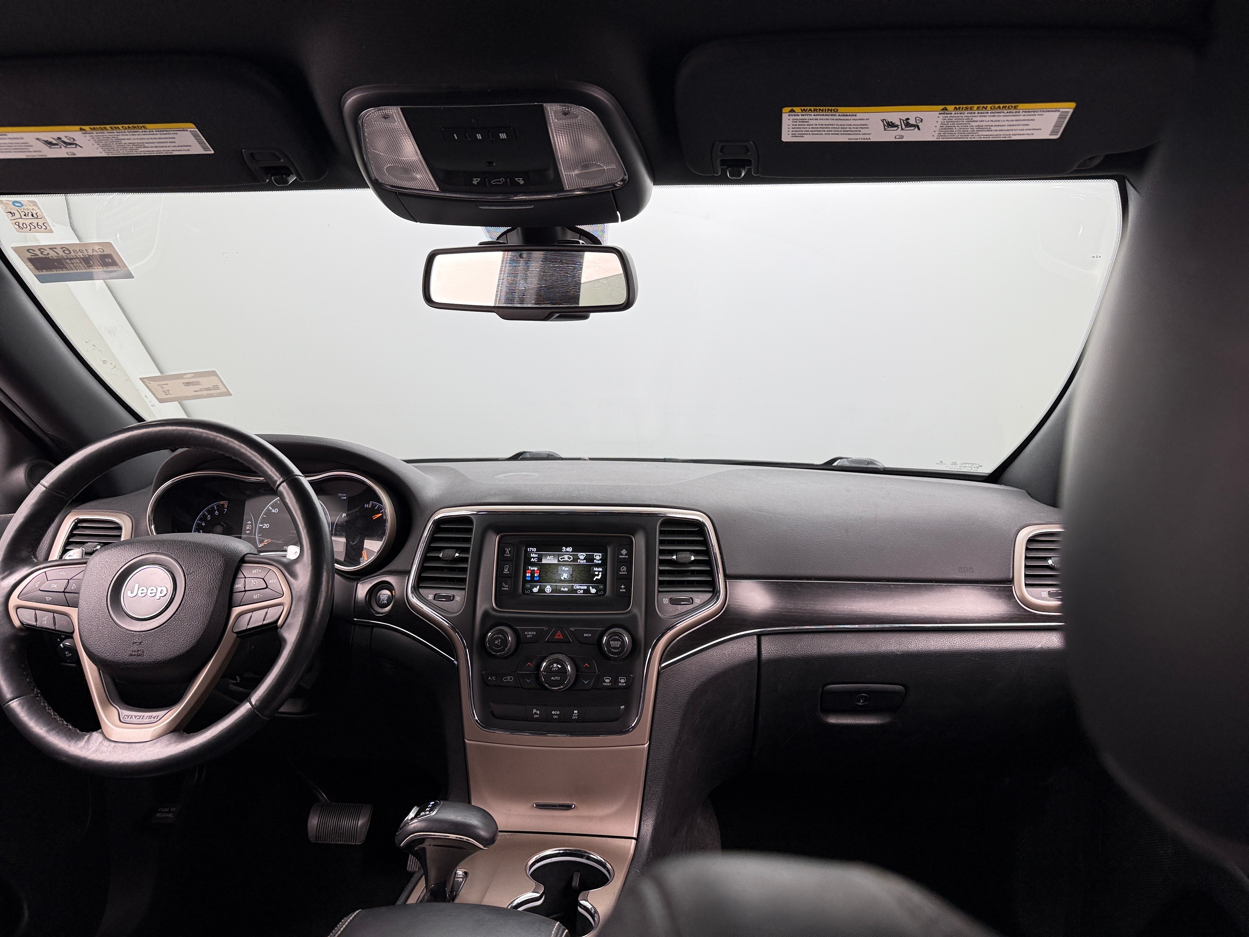 2015 Jeep Grand Cherokee Limited Edition 2
