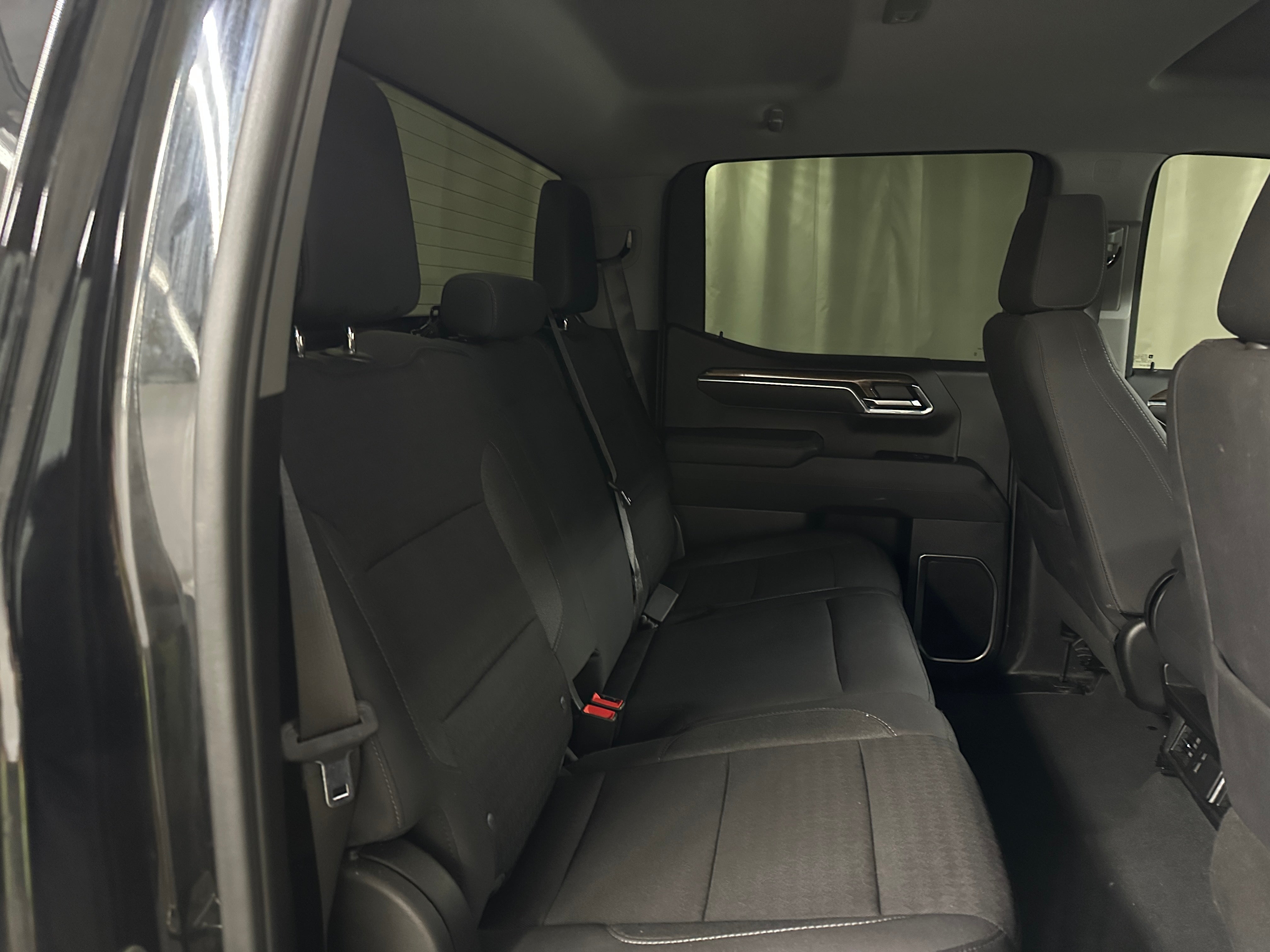 2023 Chevrolet Silverado 1500 LT 6