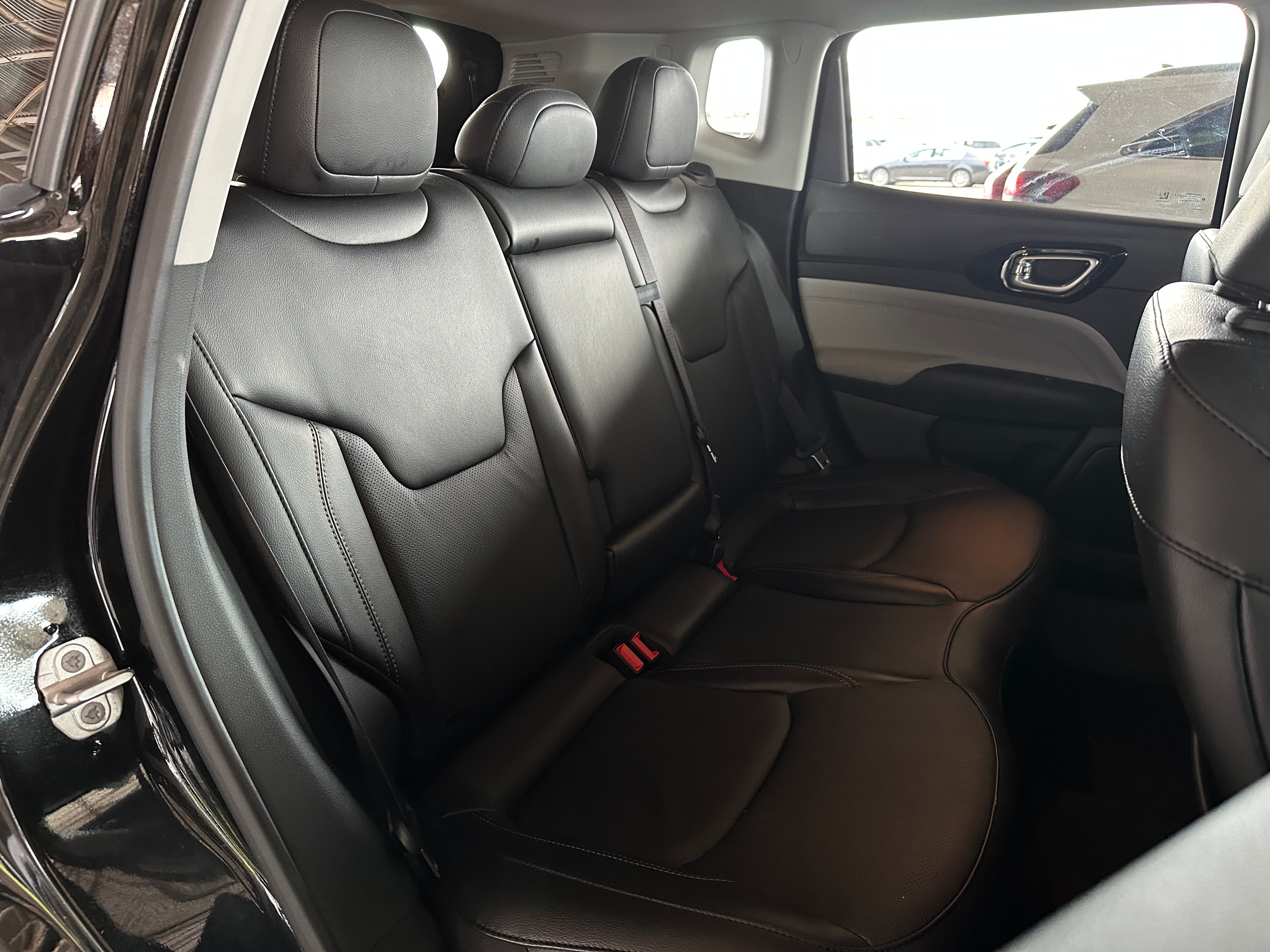 2022 Jeep Compass Limited 5