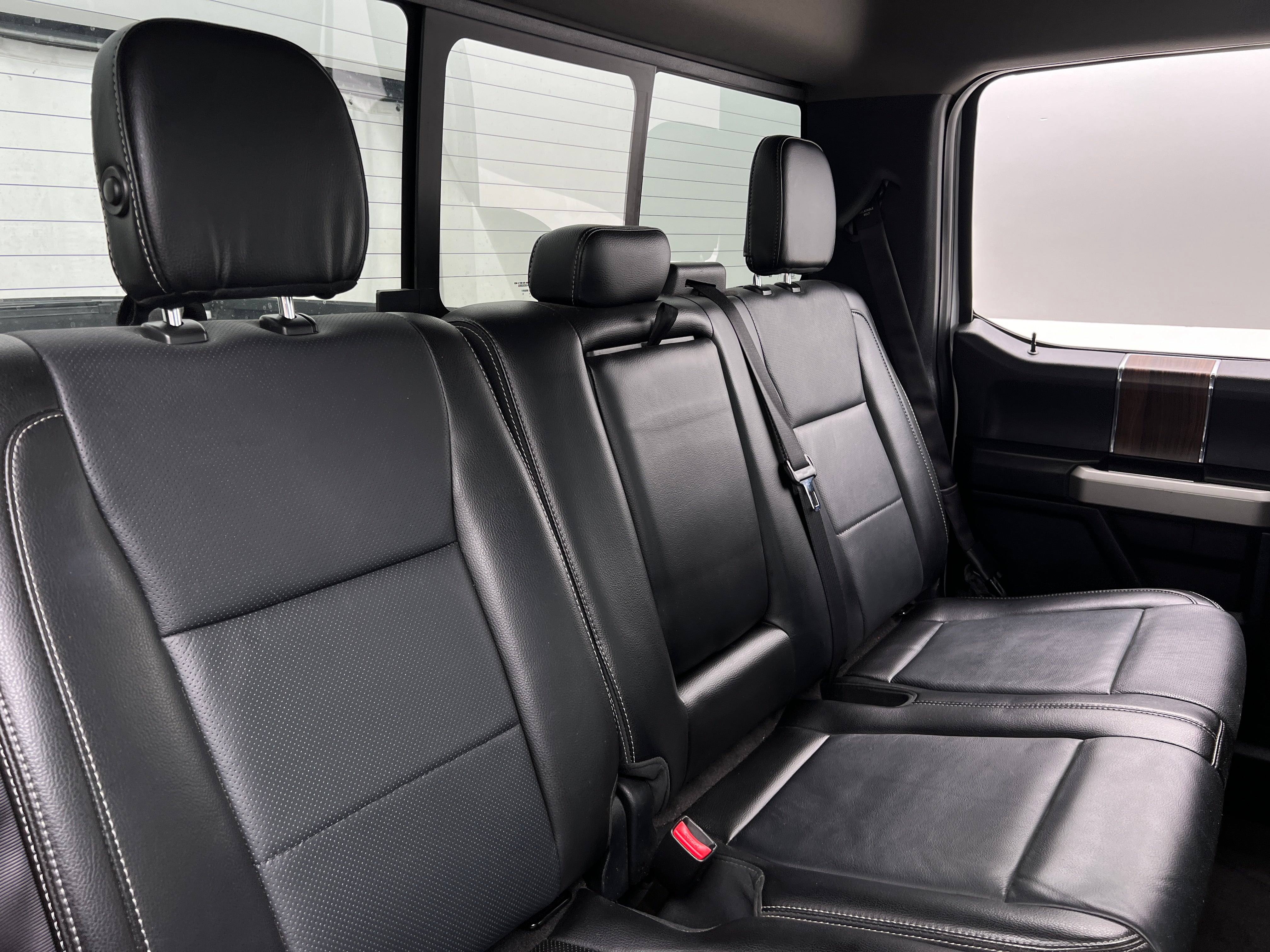 2017 Ford Econoline E-150 5