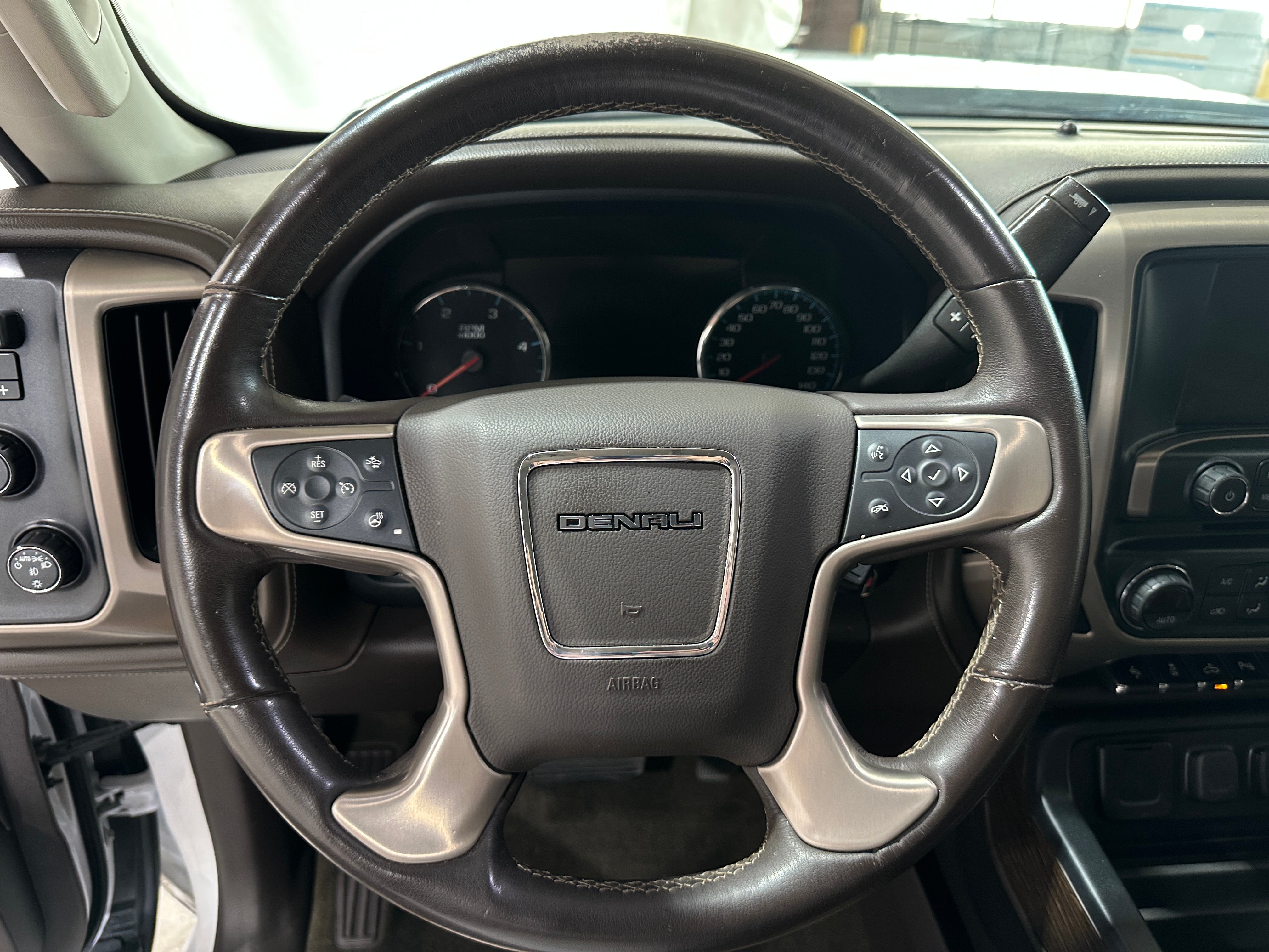 2019 GMC Sierra 2500 Denali 4