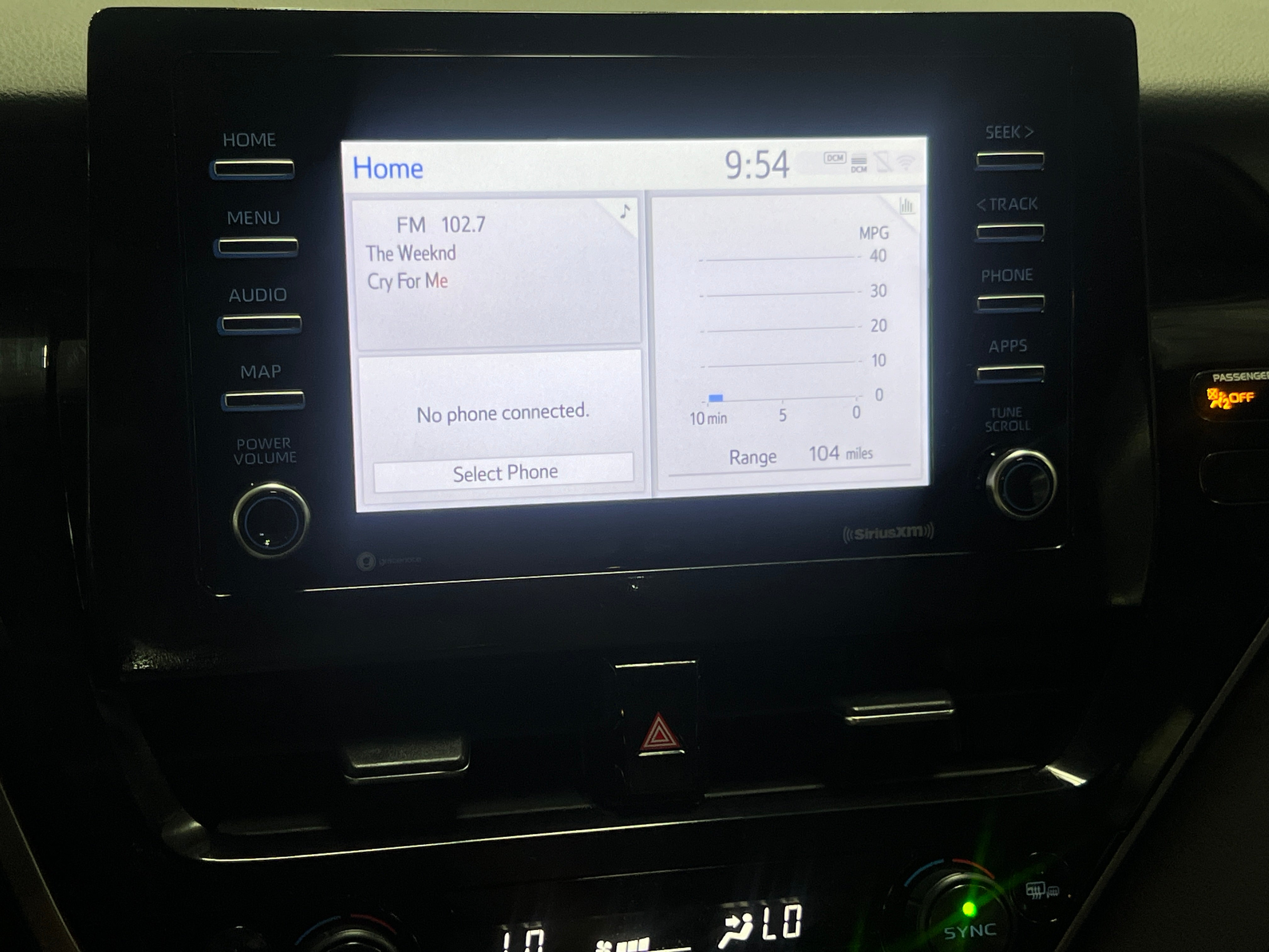 2024 Toyota Camry SE 4