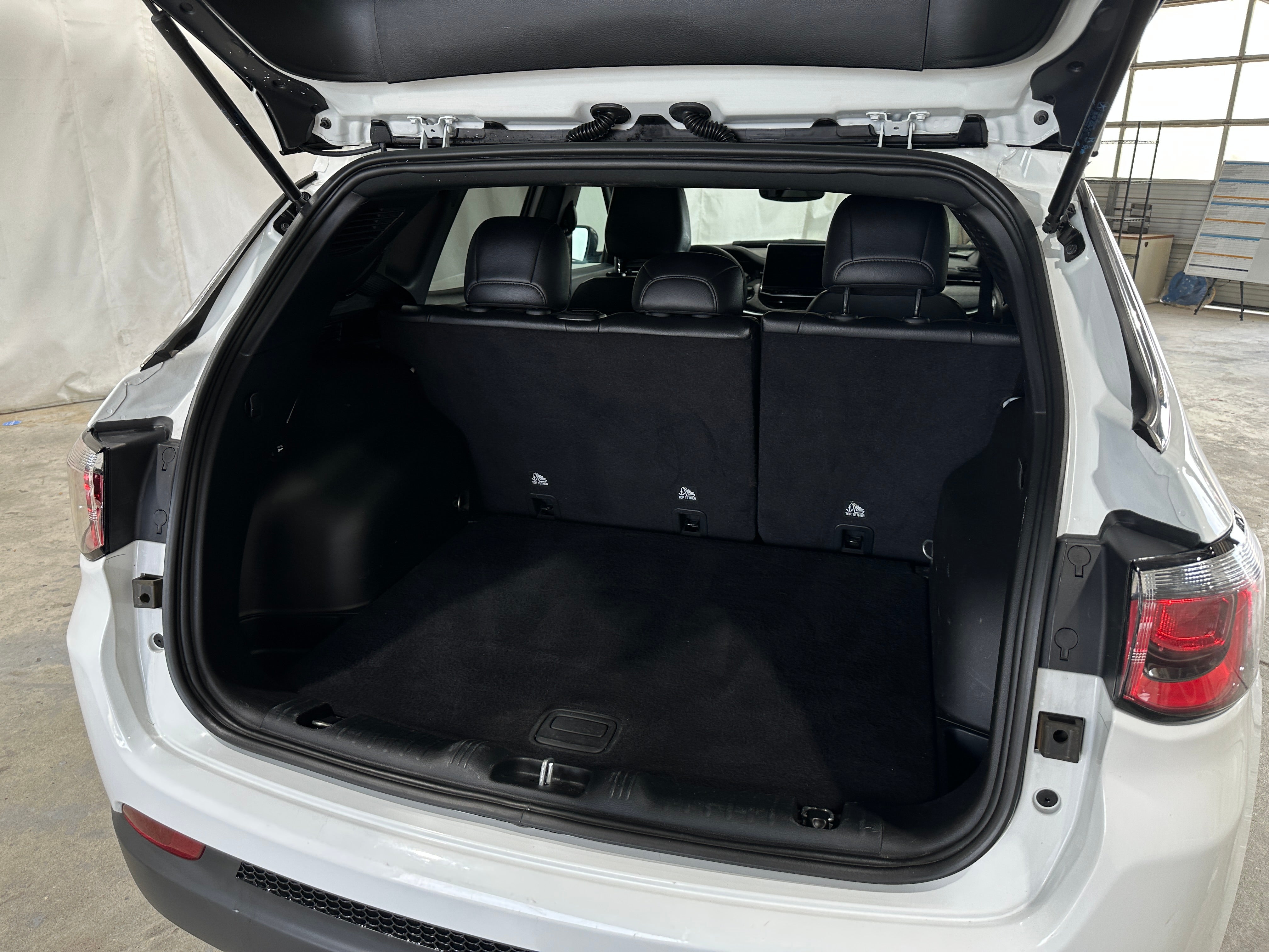 2024 Jeep Compass Latitude 6