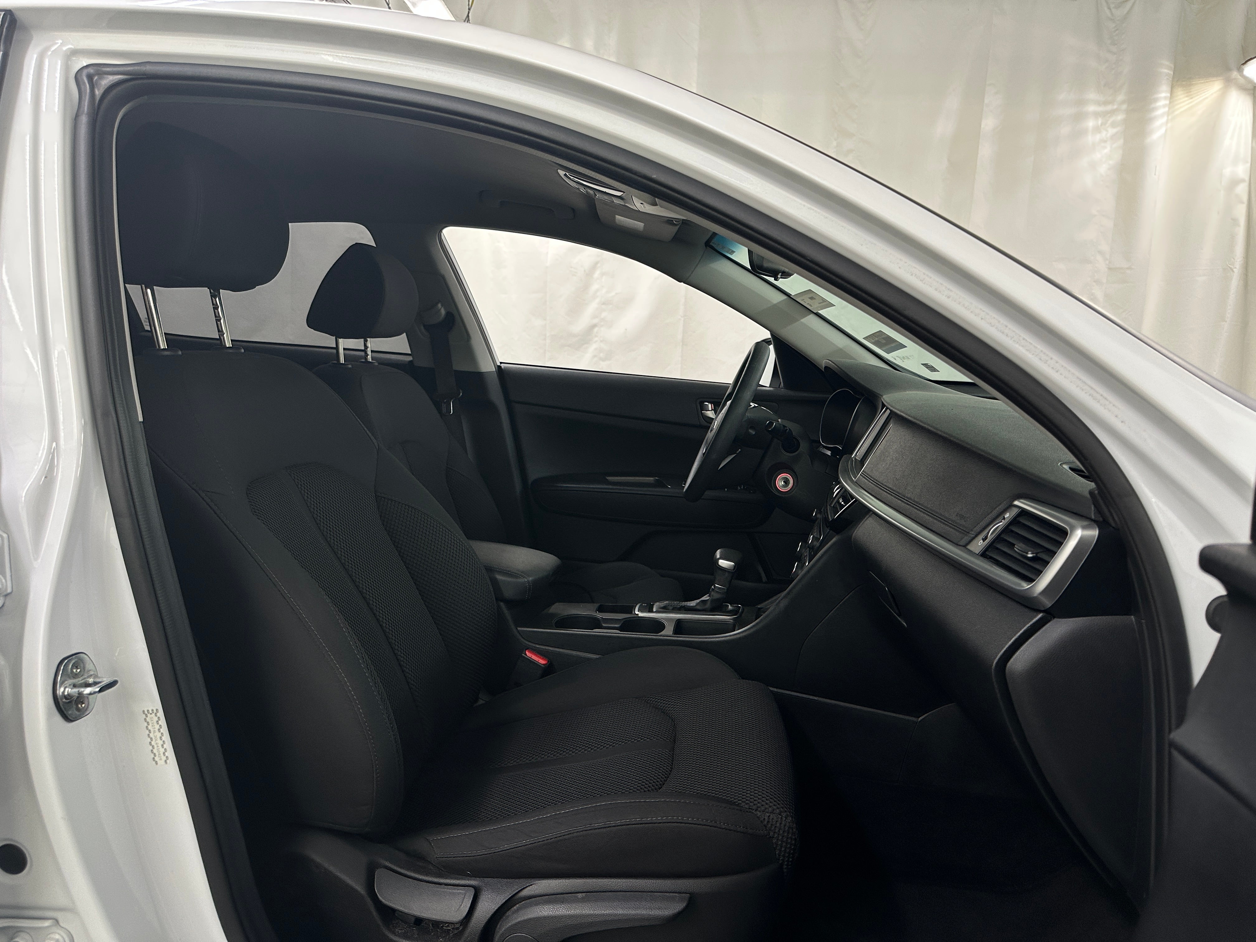 2020 Kia Optima LX 2