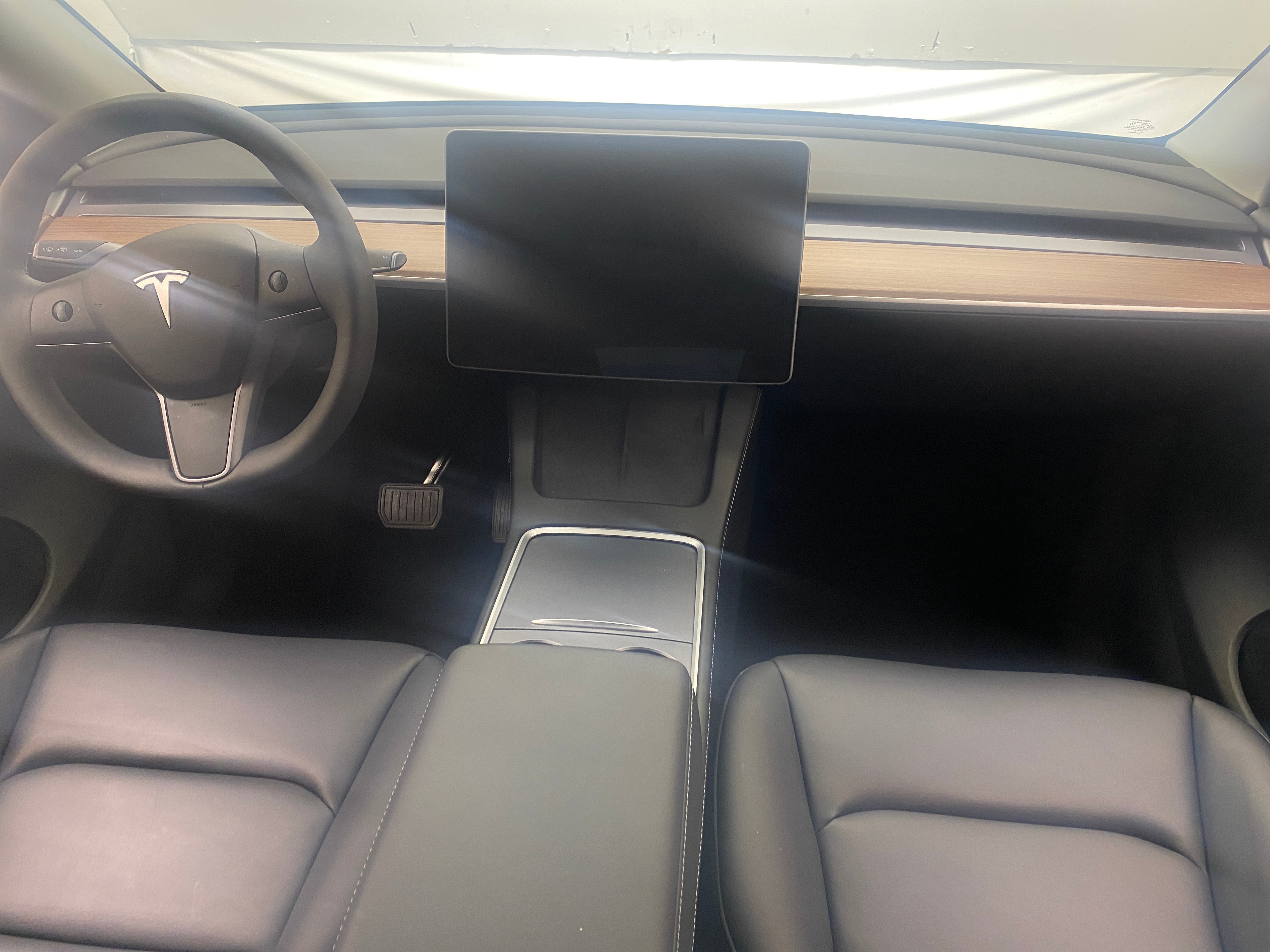 2024 Tesla Model Y Long Range 2