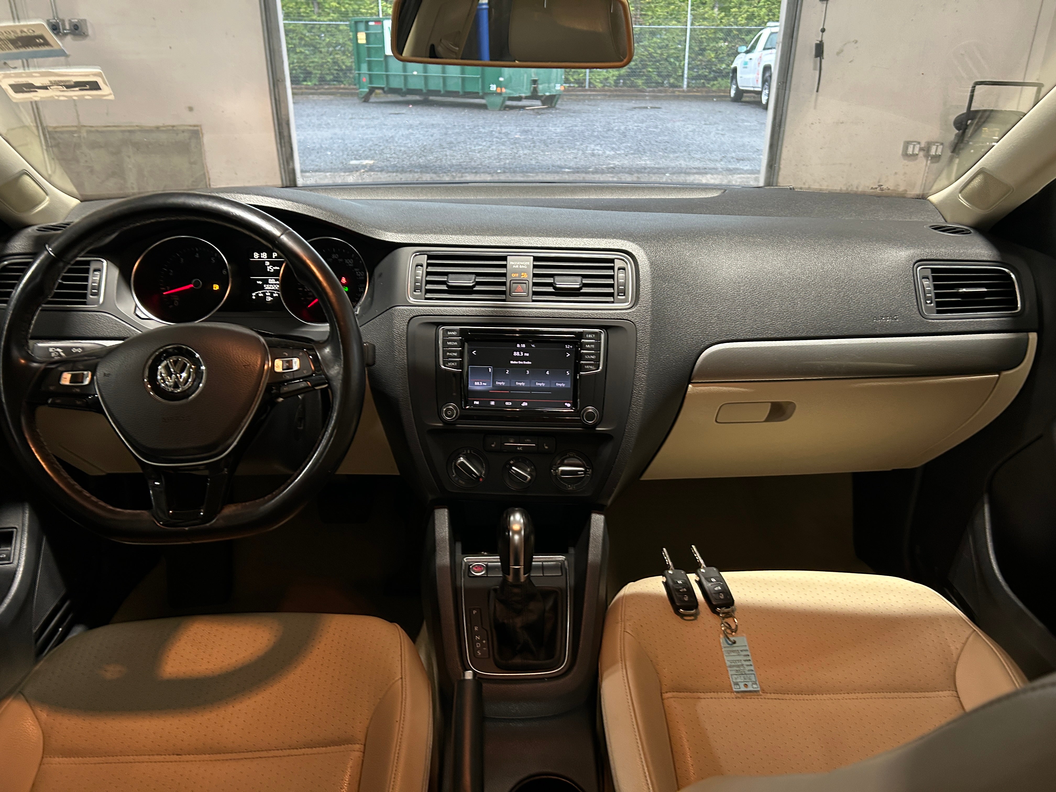 2016 Volkswagen Jetta SE 2