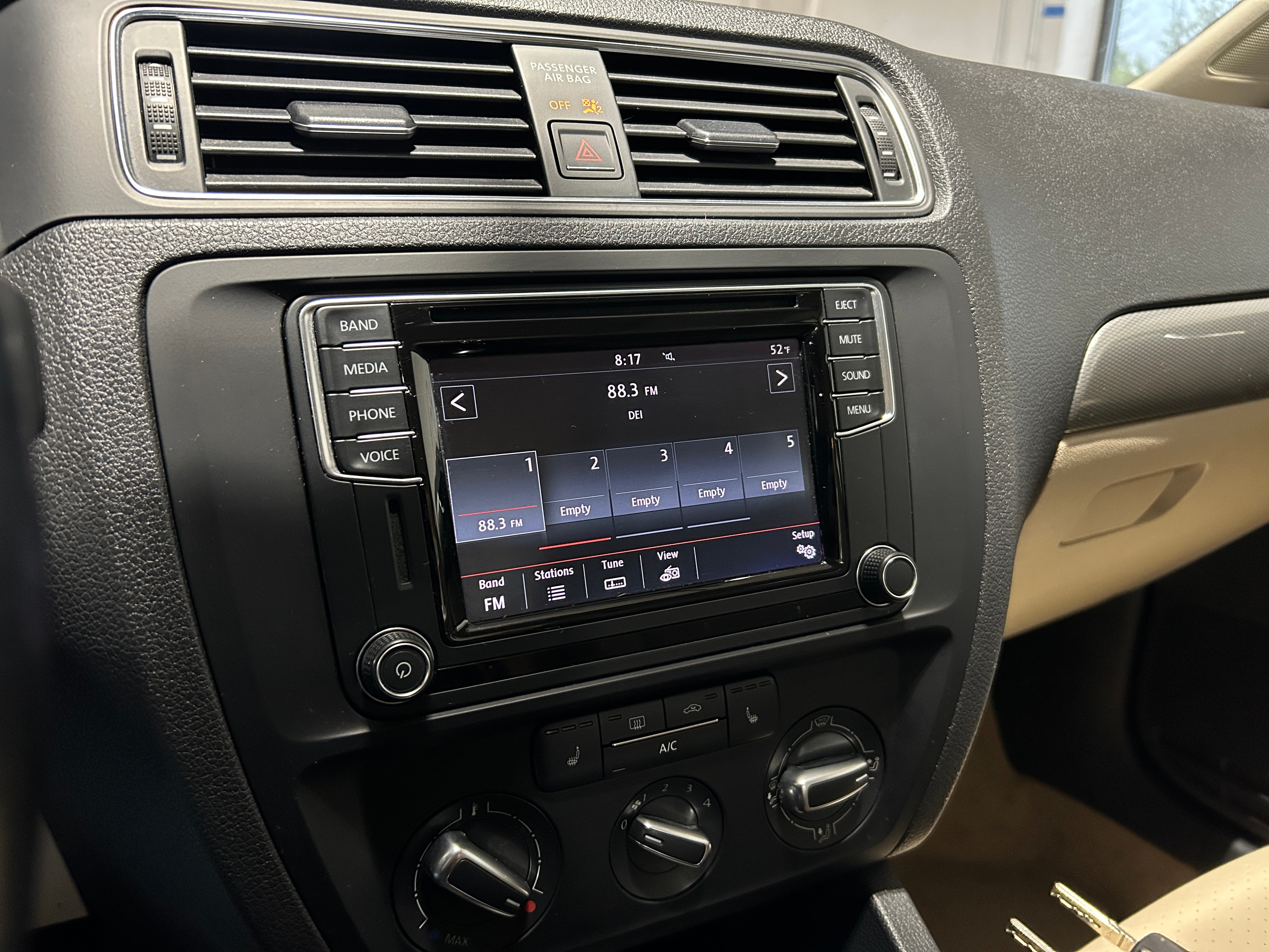 2016 Volkswagen Jetta SE 3