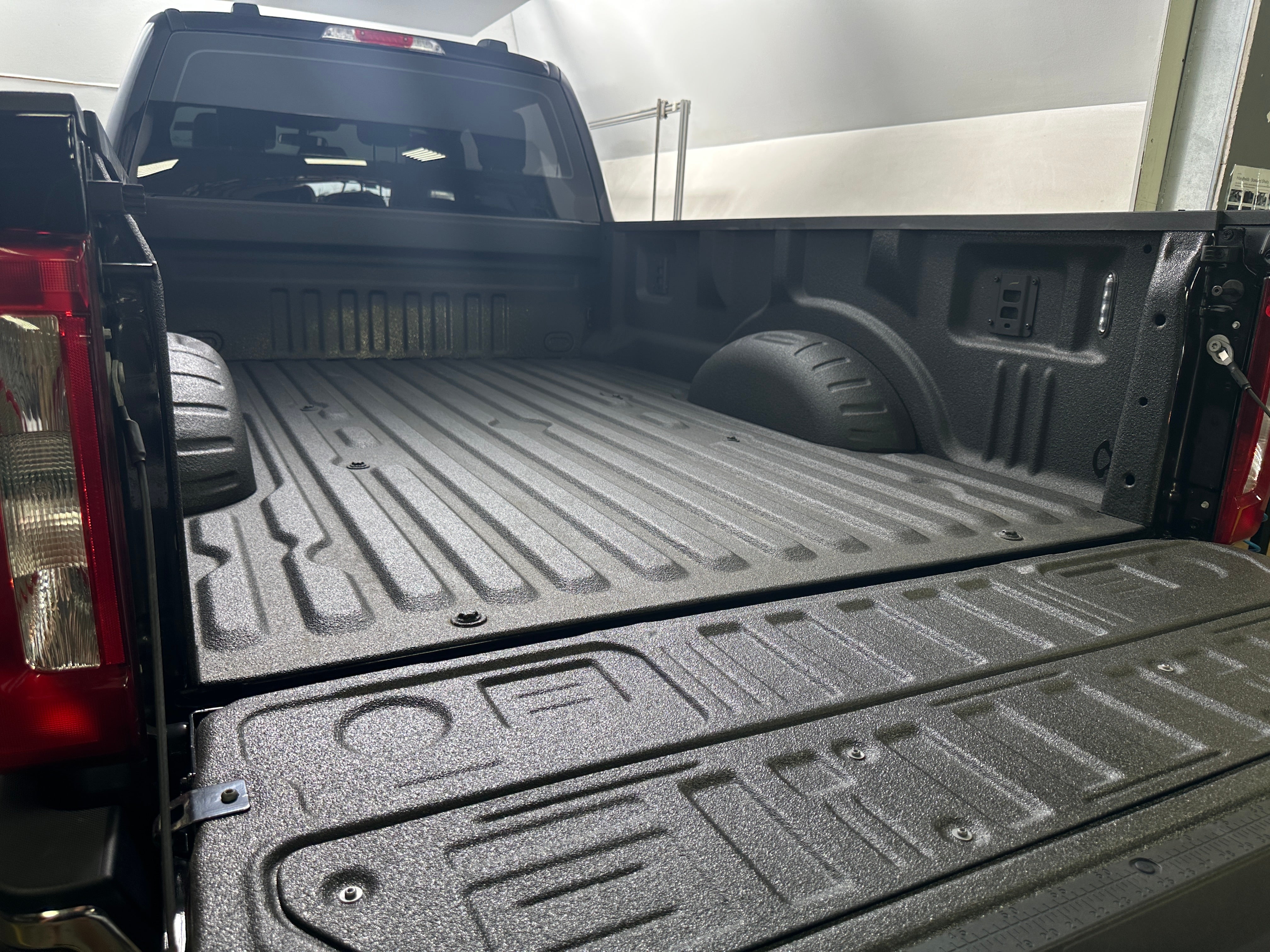 2024 Ford Econoline E-350 7