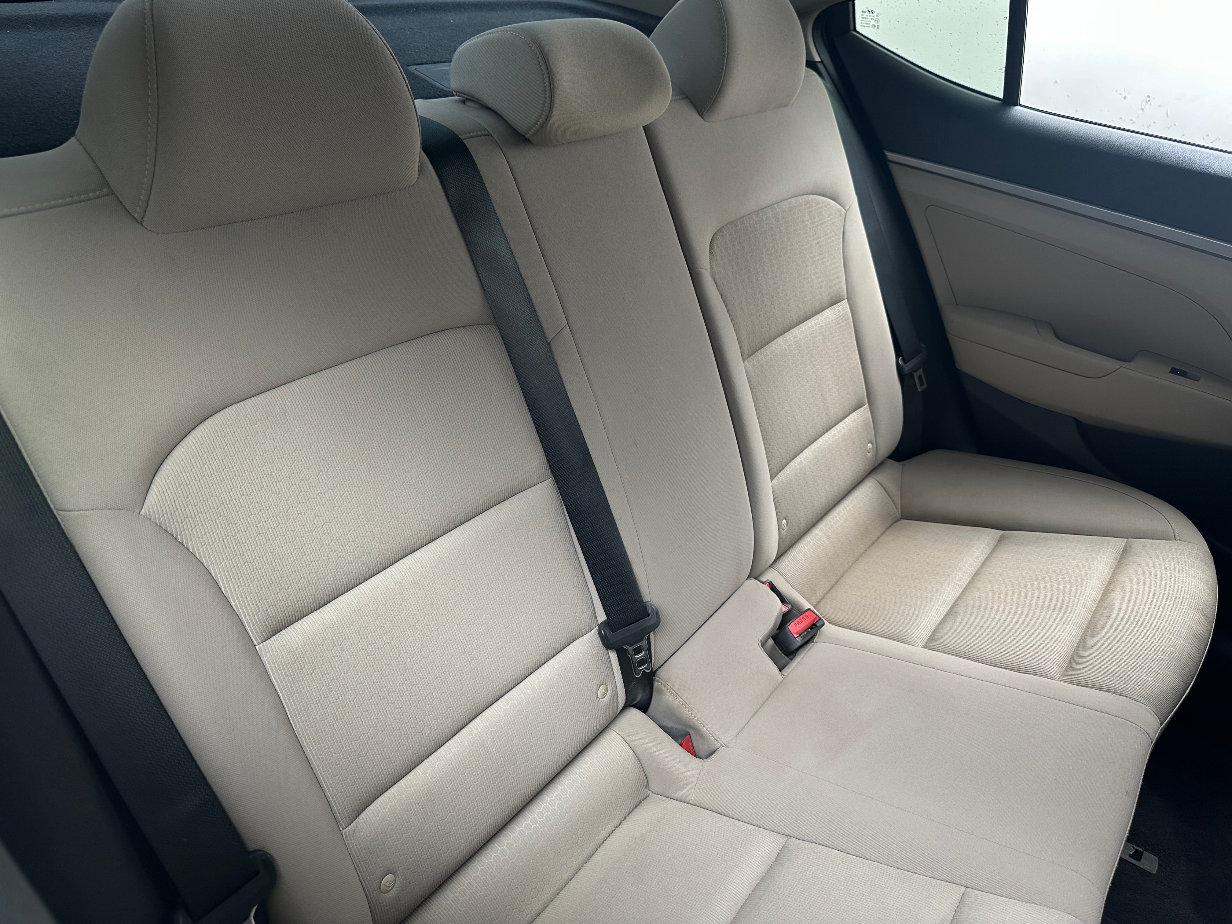 2017 Hyundai Elantra SE 6