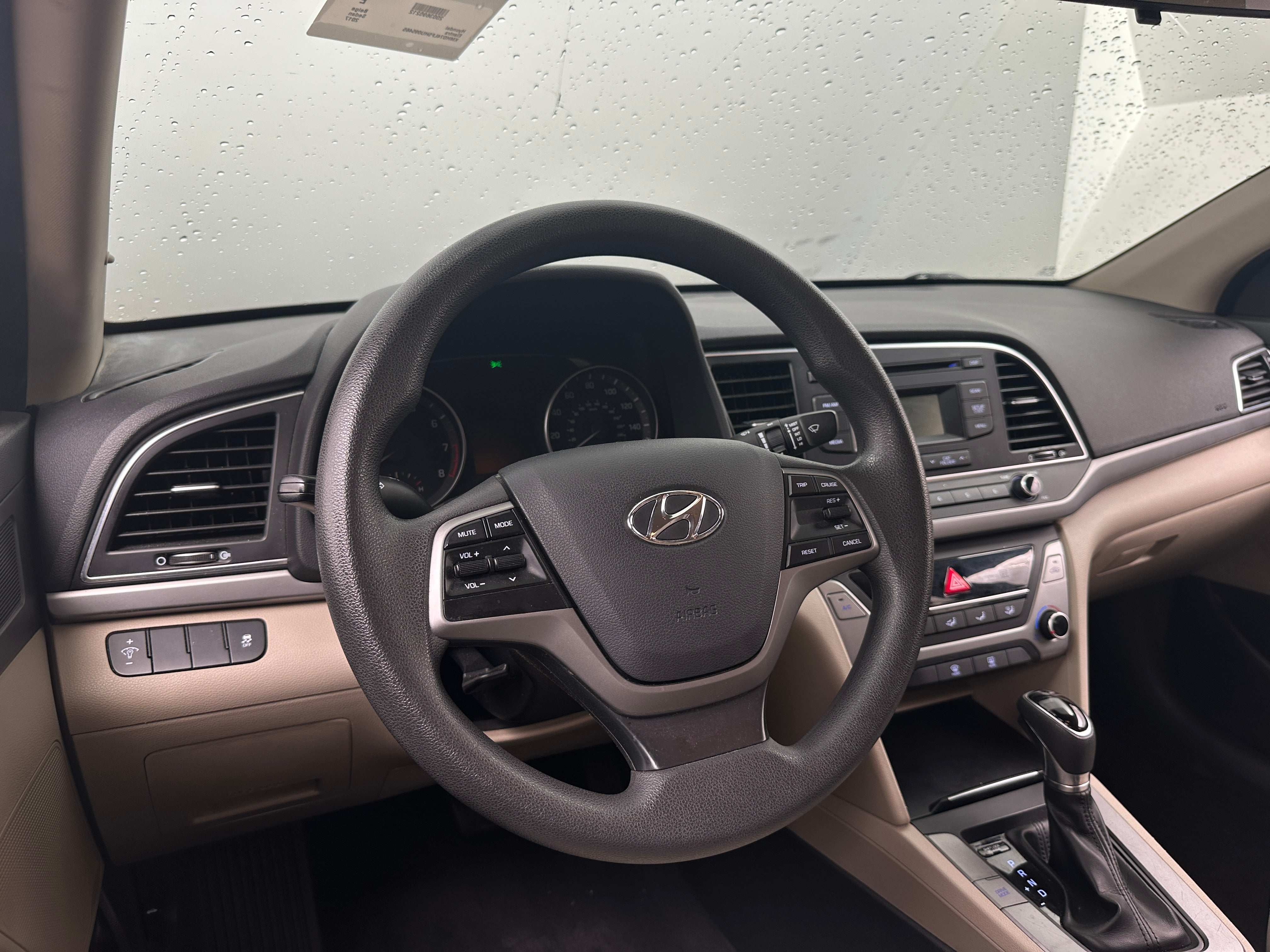 2017 Hyundai Elantra SE 3