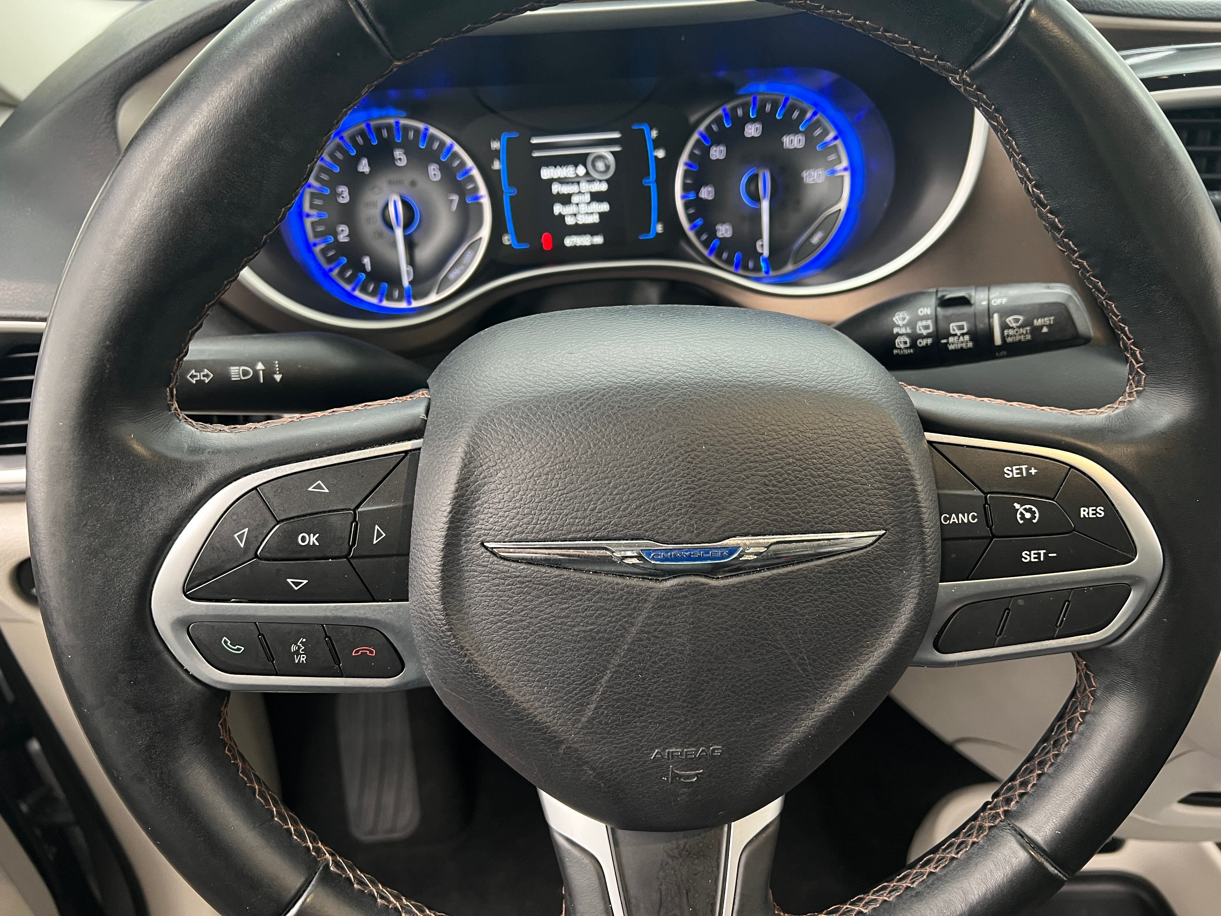 2017 Chrysler Pacifica Touring L 4