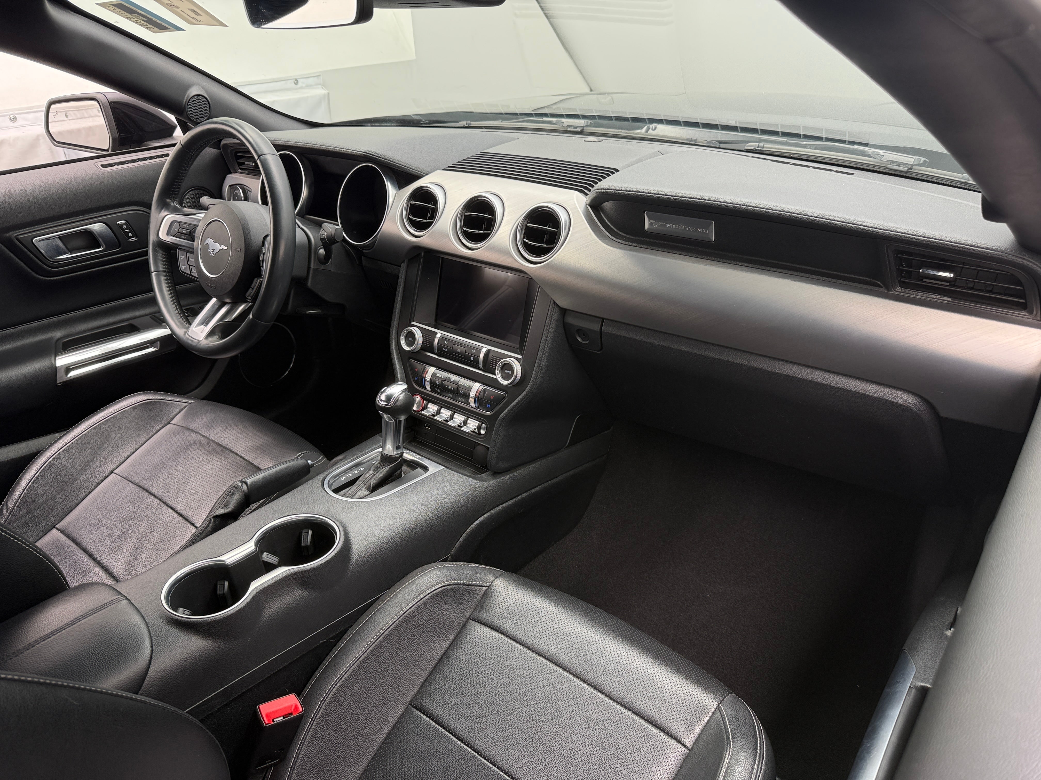 2023 Ford Mustang  2