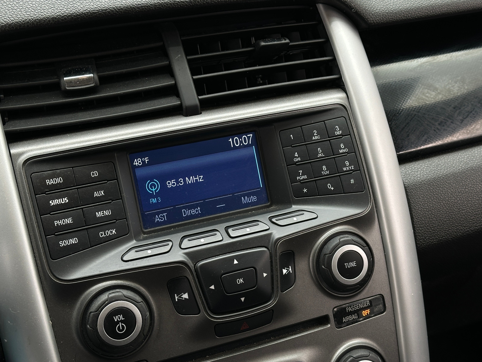 Thumbnail: 2014 Ford Edge - 4