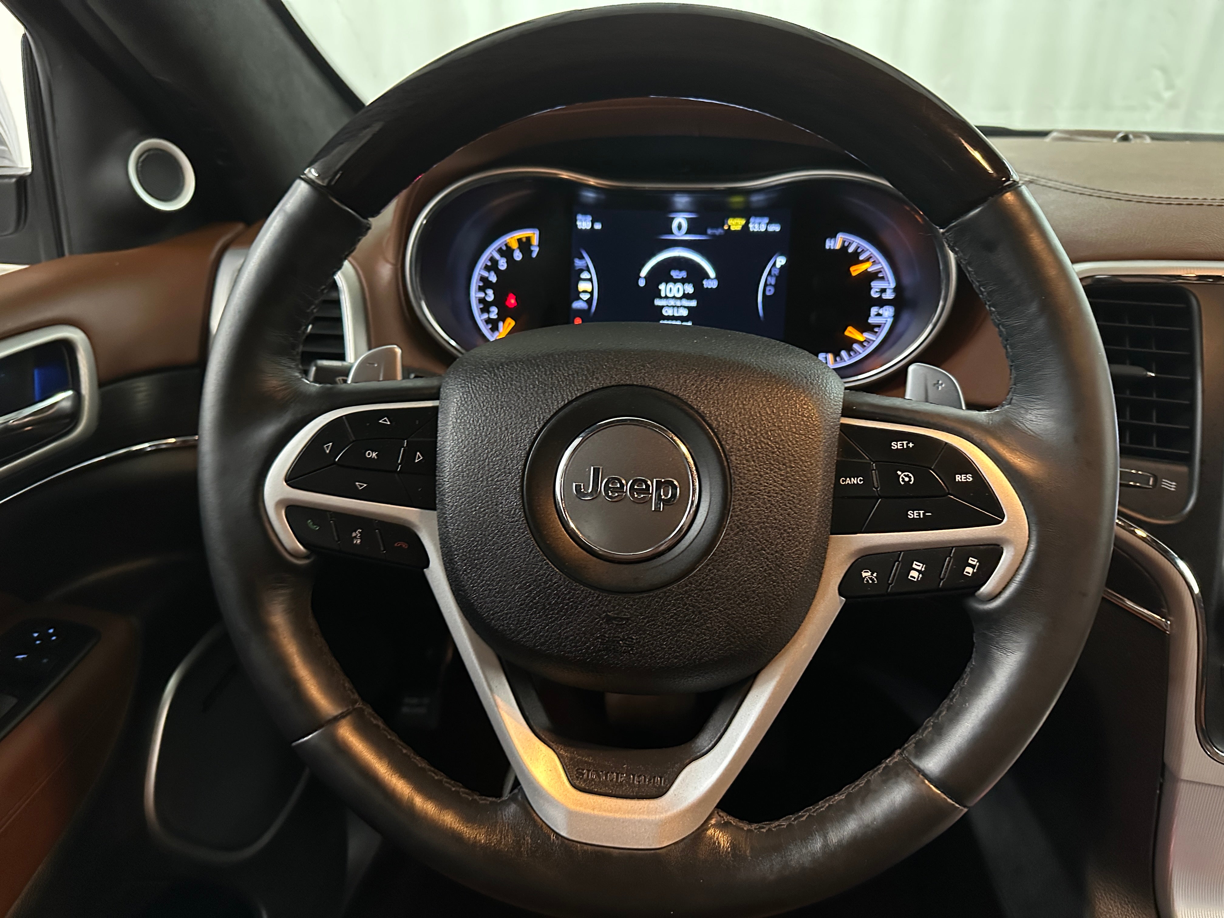 2018 Jeep Grand Cherokee Summit 4