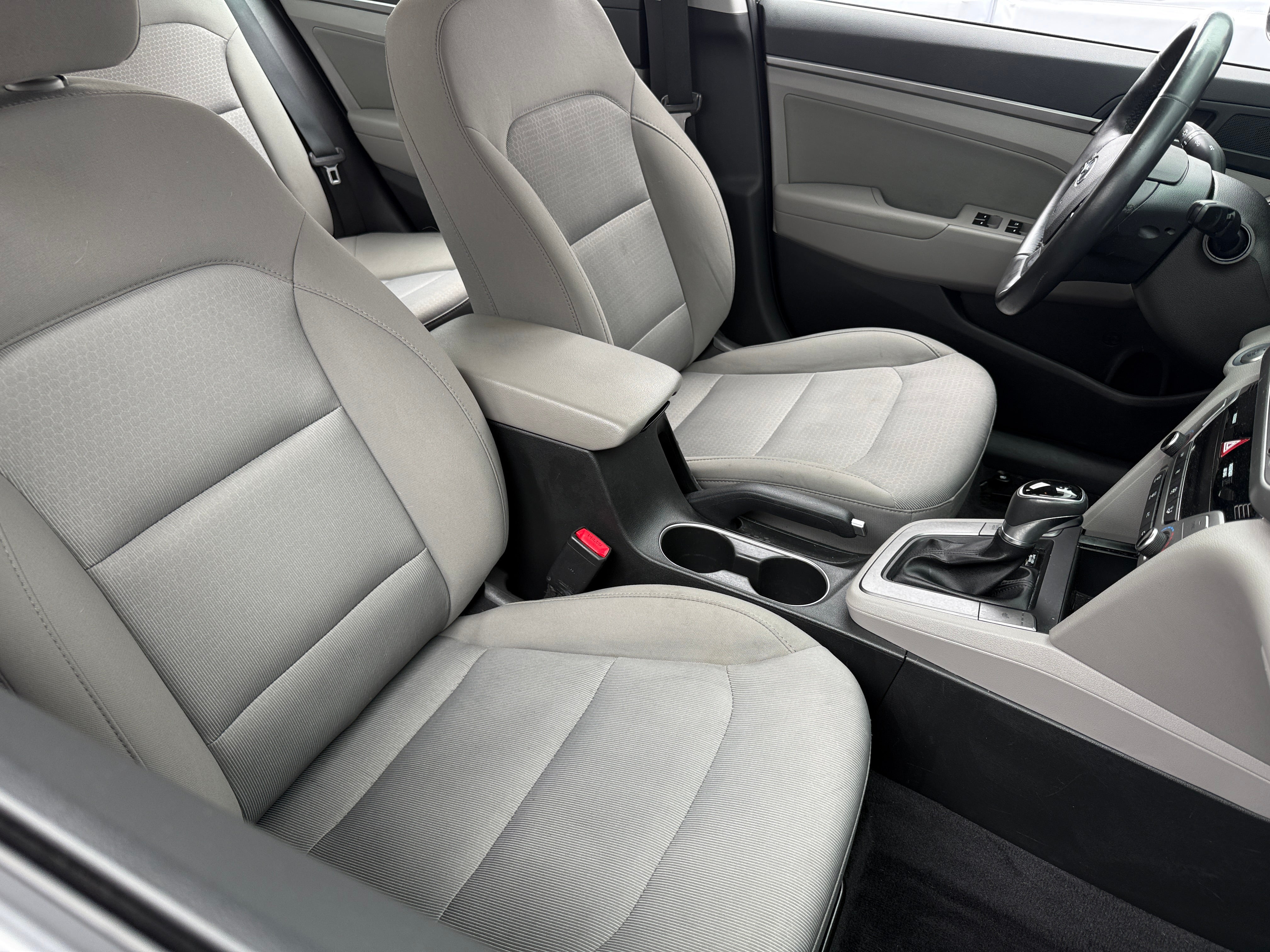 2018 Hyundai Elantra Value Edition 2