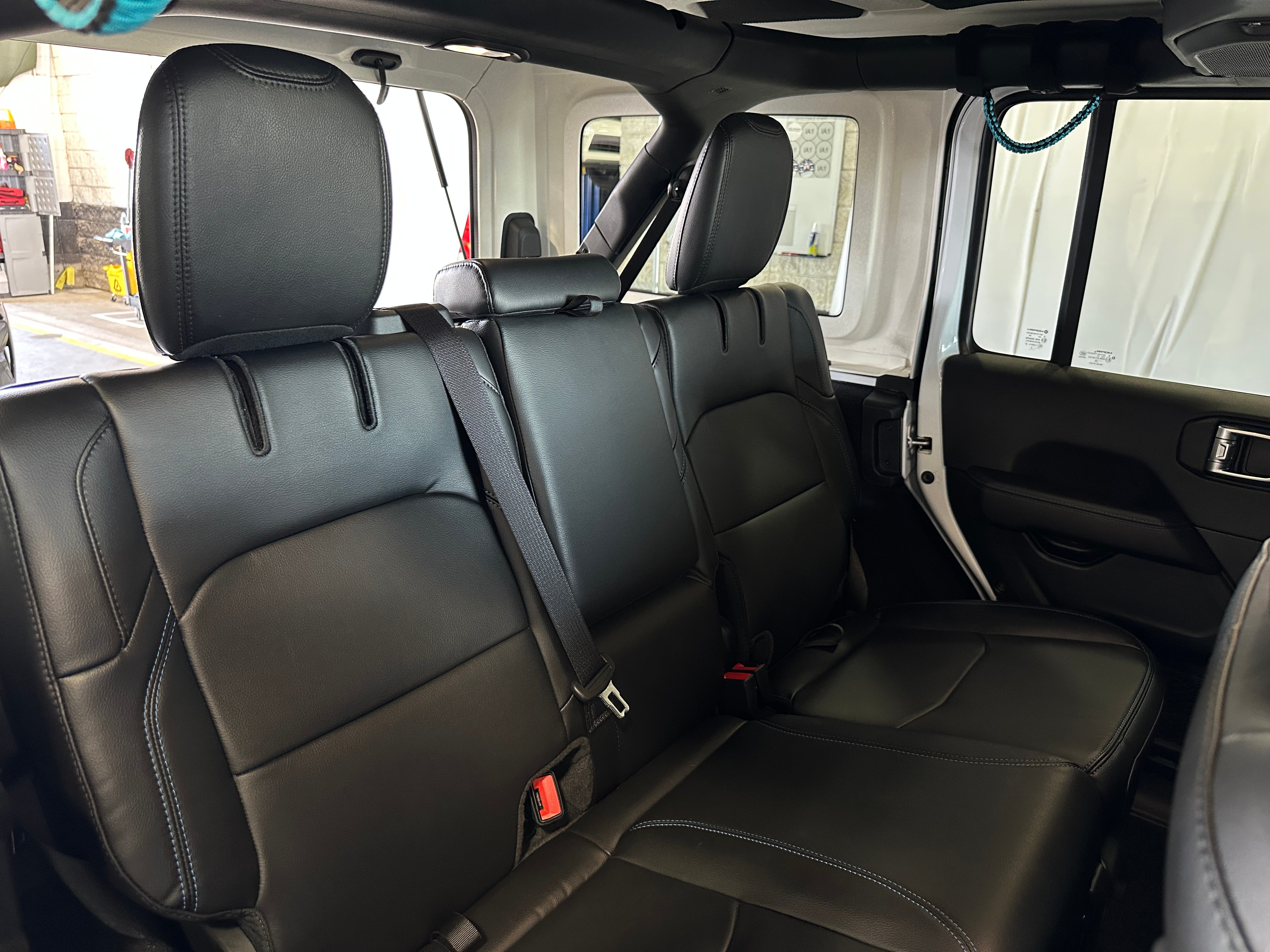 2022 Jeep Wrangler Unlimited Rubicon 4xe 5