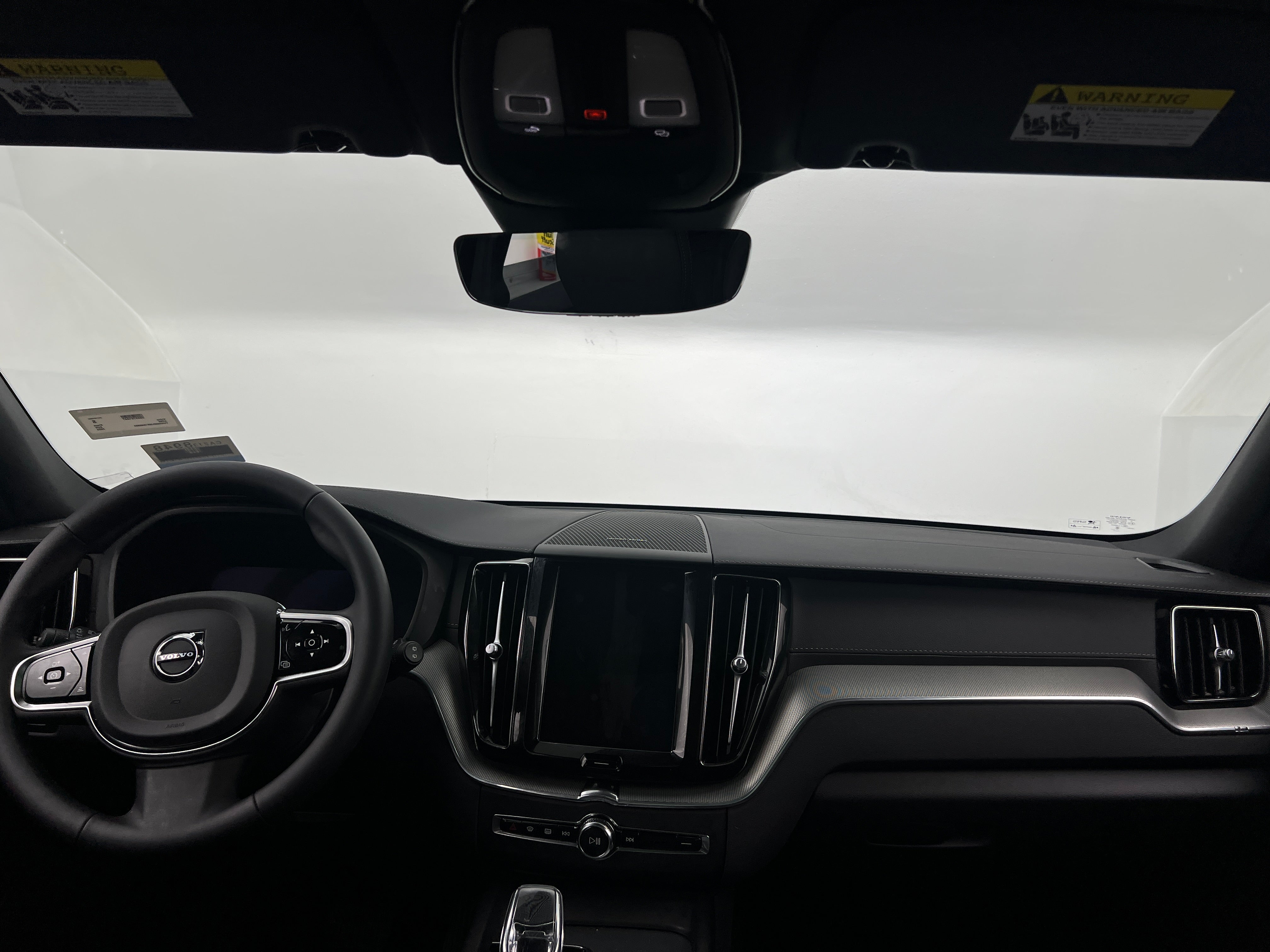 2024 Volvo XC60 Recharge Core 2