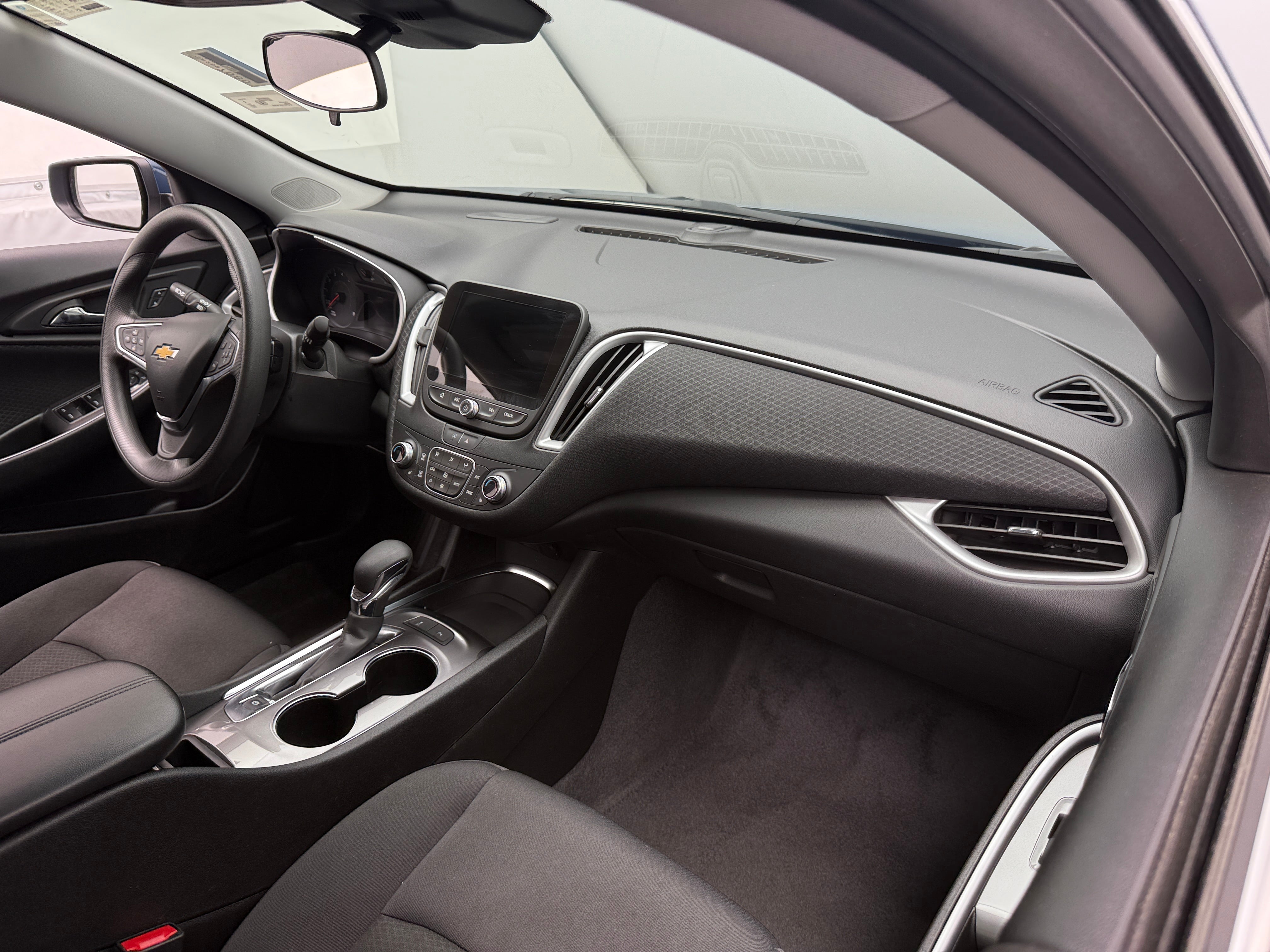 2024 Chevrolet Malibu LT 3