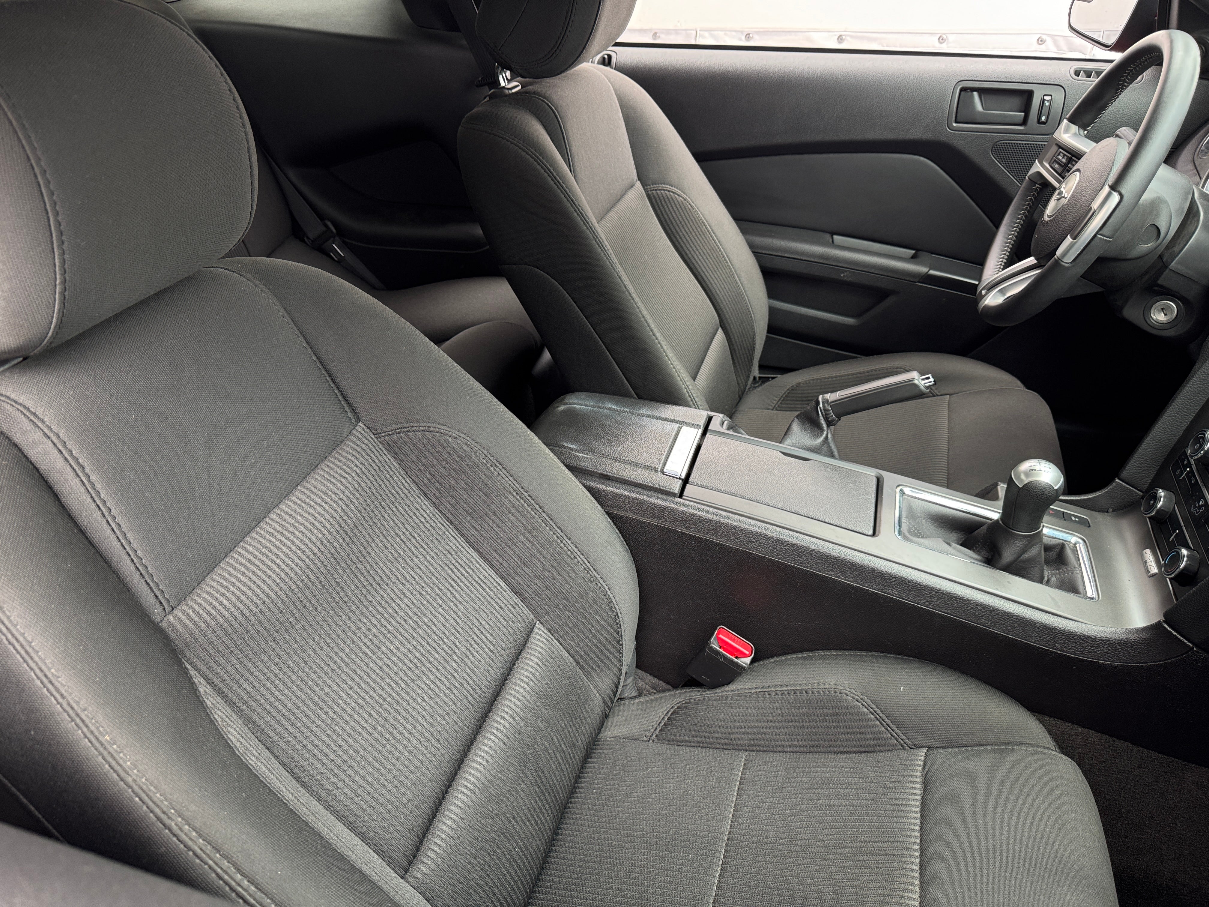 2014 Ford Mustang GT 2