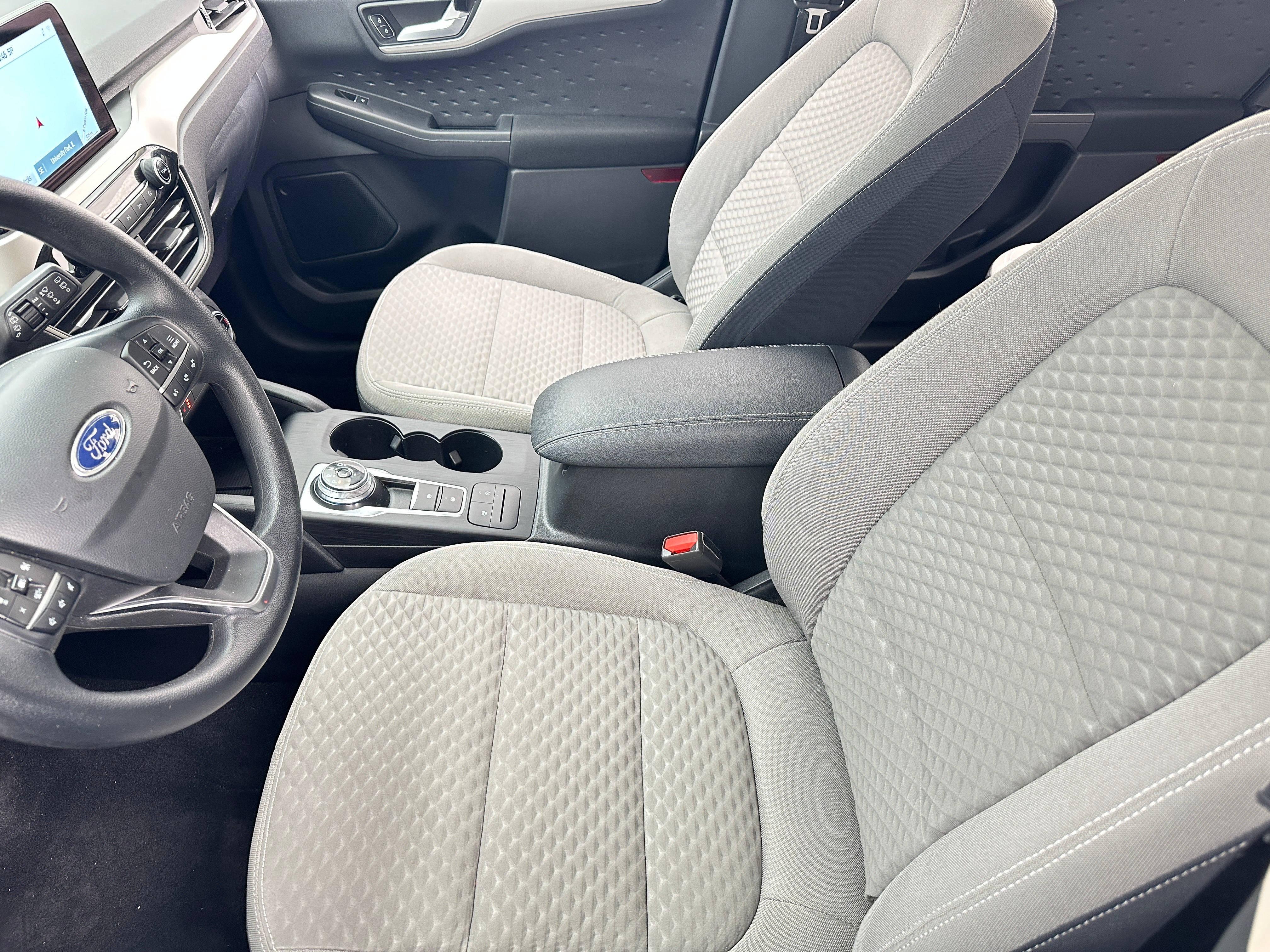 2020 Ford Escape SE 2