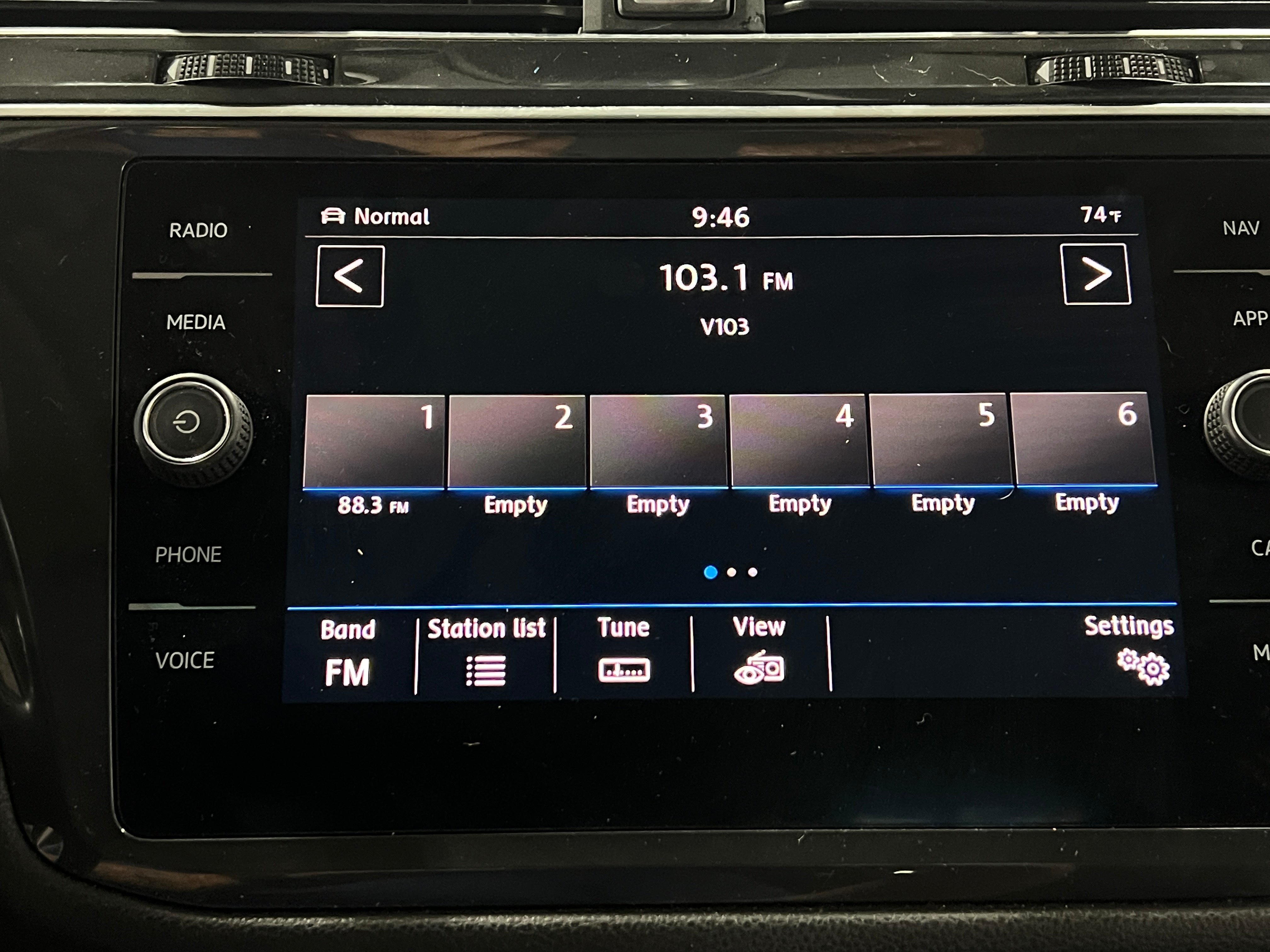 2019 Volkswagen Tiguan SEL 3