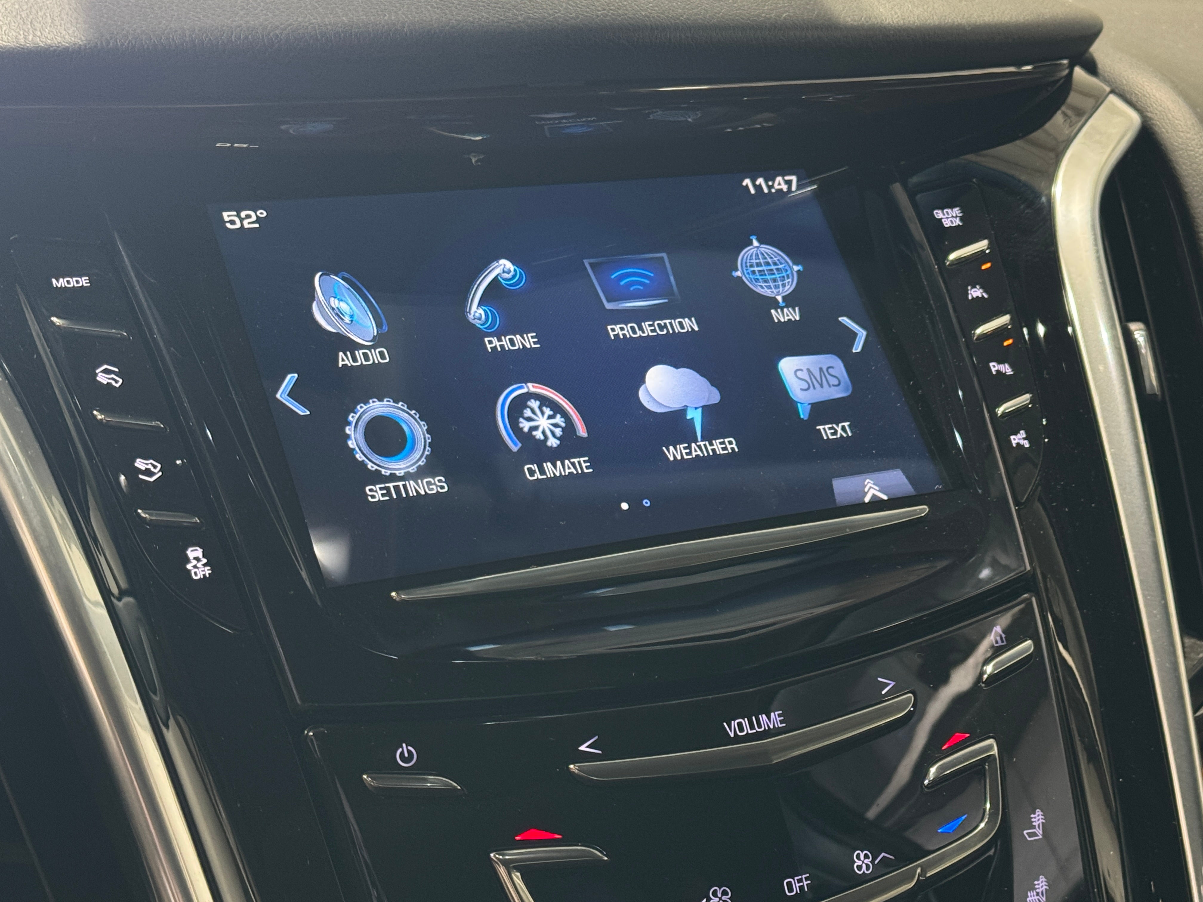 2020 Cadillac Escalade ESV Luxury 3