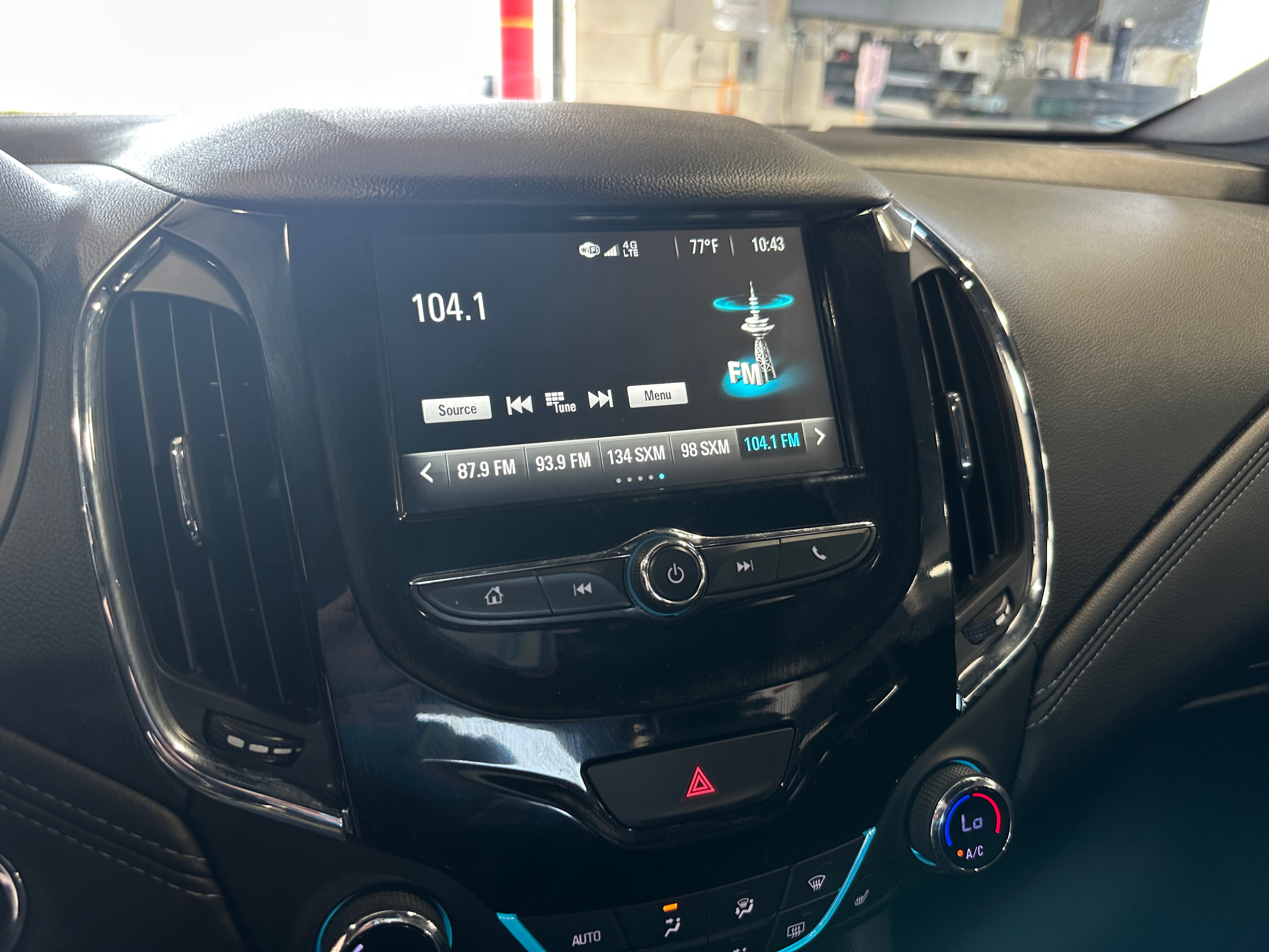 2018 Chevrolet Cruze Premier 3