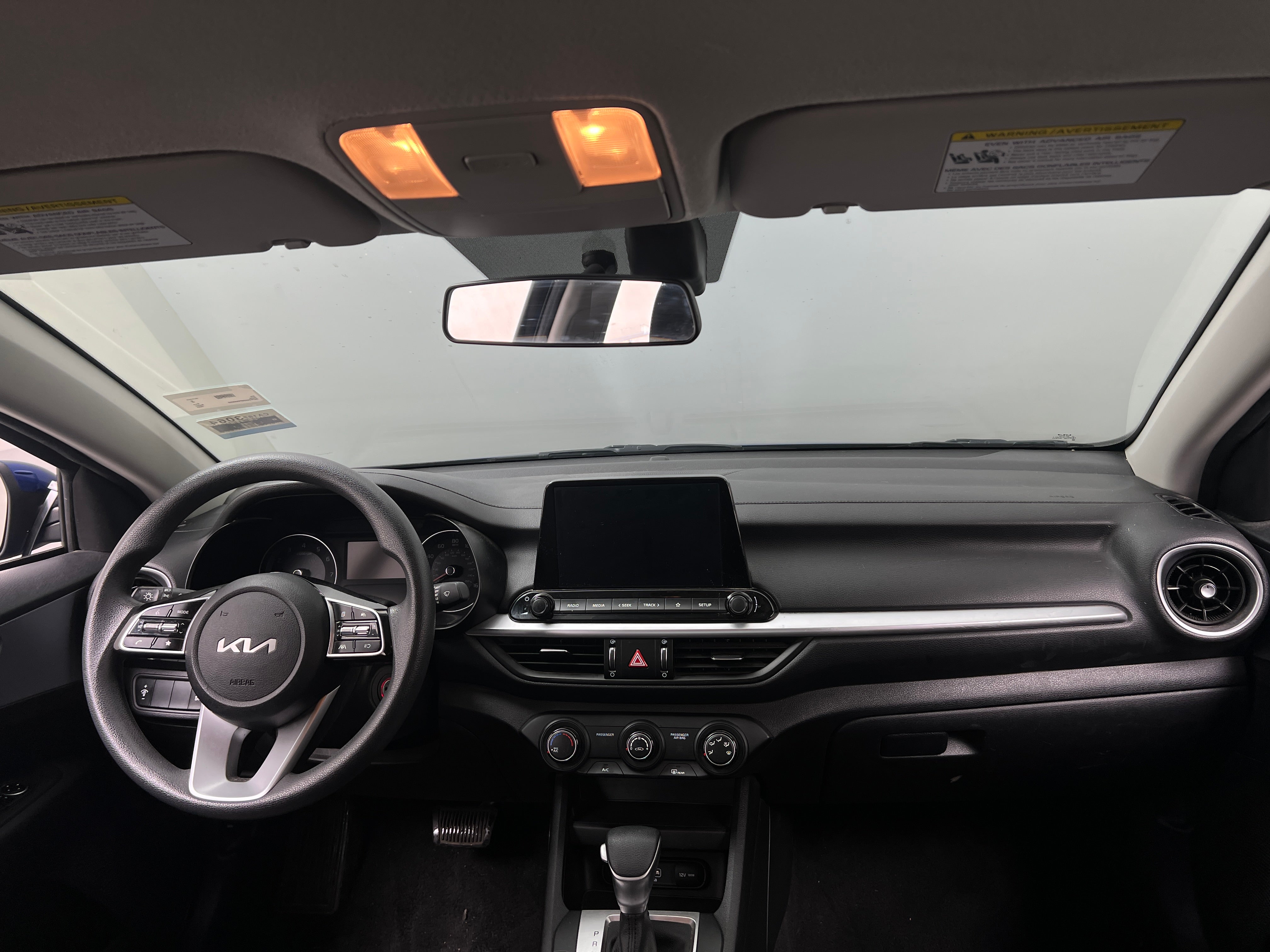 2023 Kia Forte LXS 3