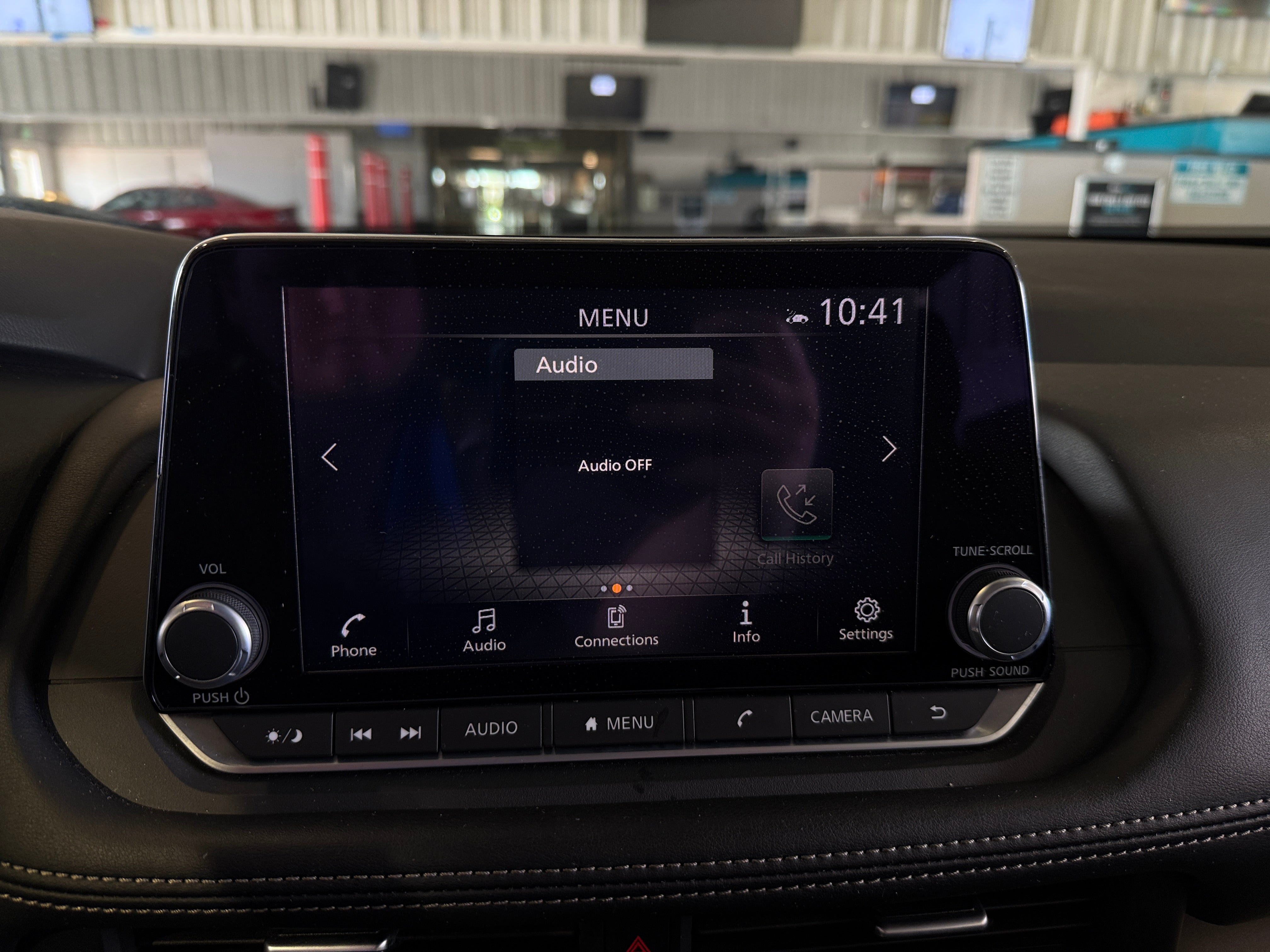 2024 Nissan Rogue SV 4