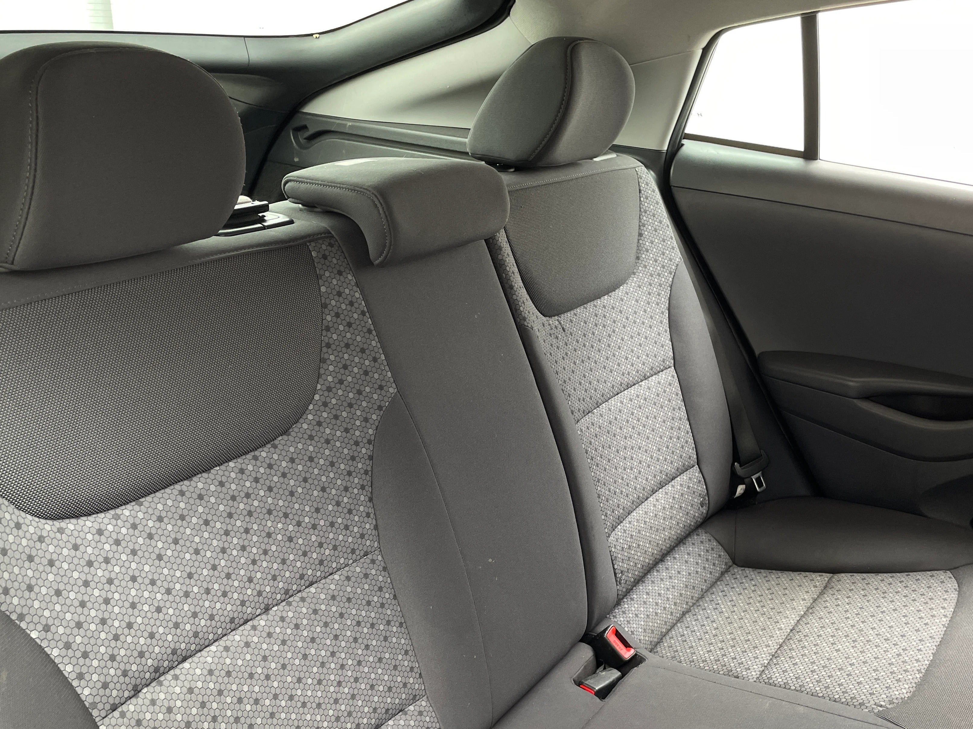 2019 Hyundai Ioniq Blue 6