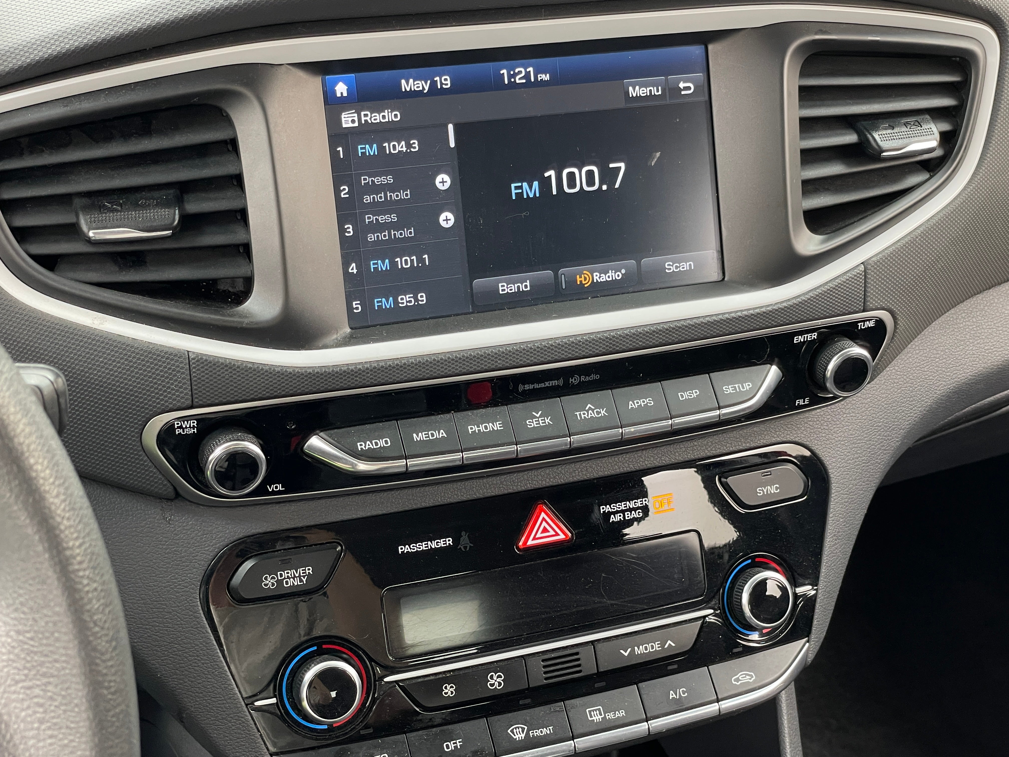 2019 Hyundai Ioniq Blue 4