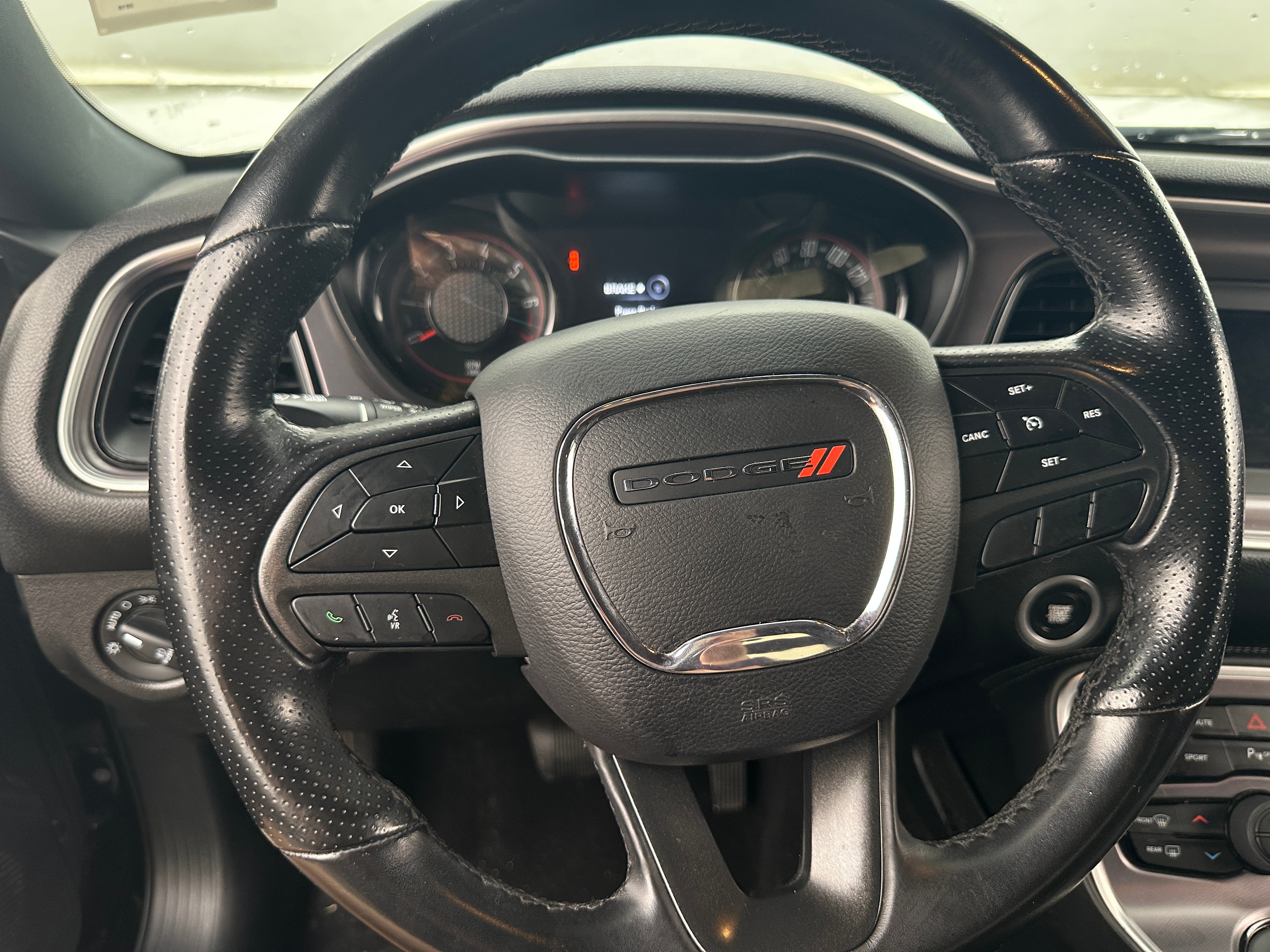 2019 Dodge Challenger SXT 4