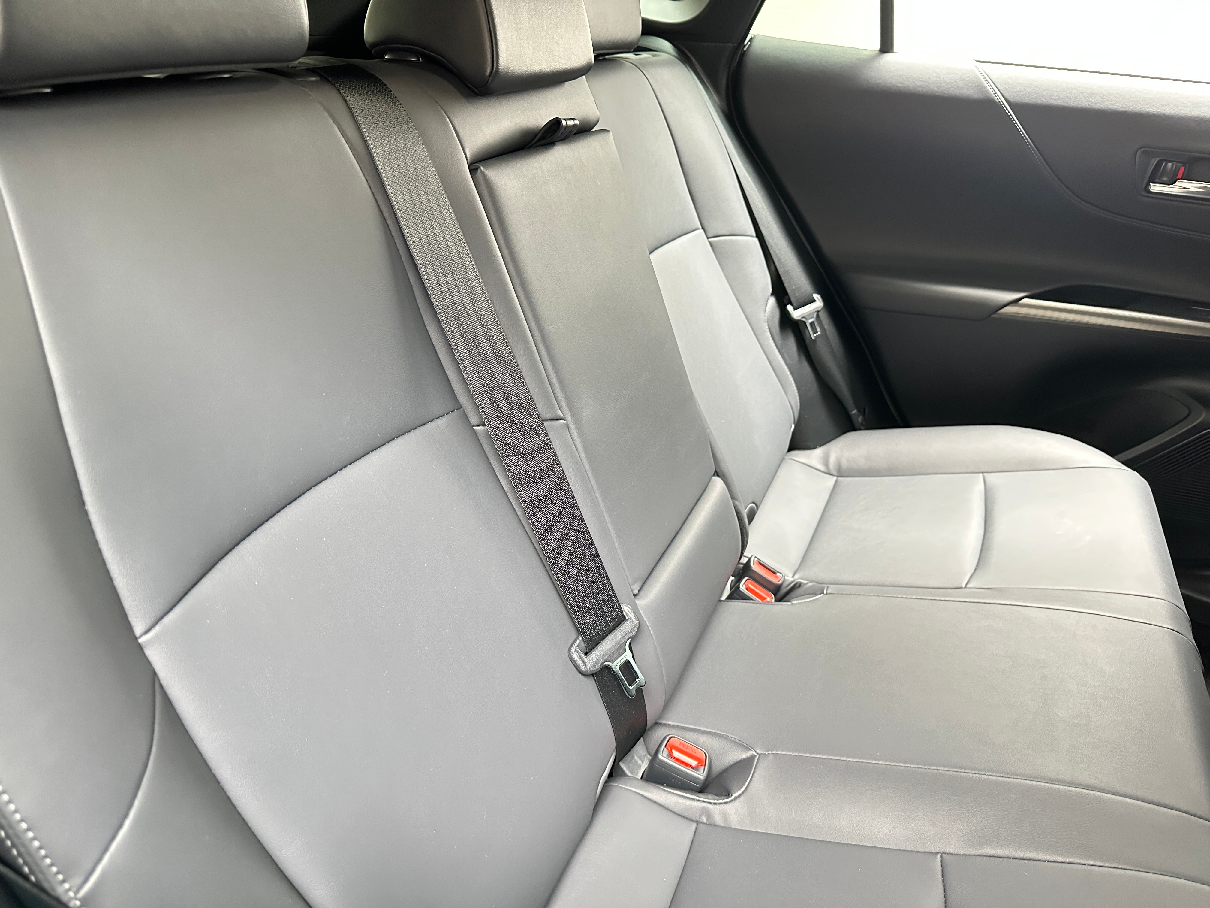 2023 Toyota Venza XLE 5