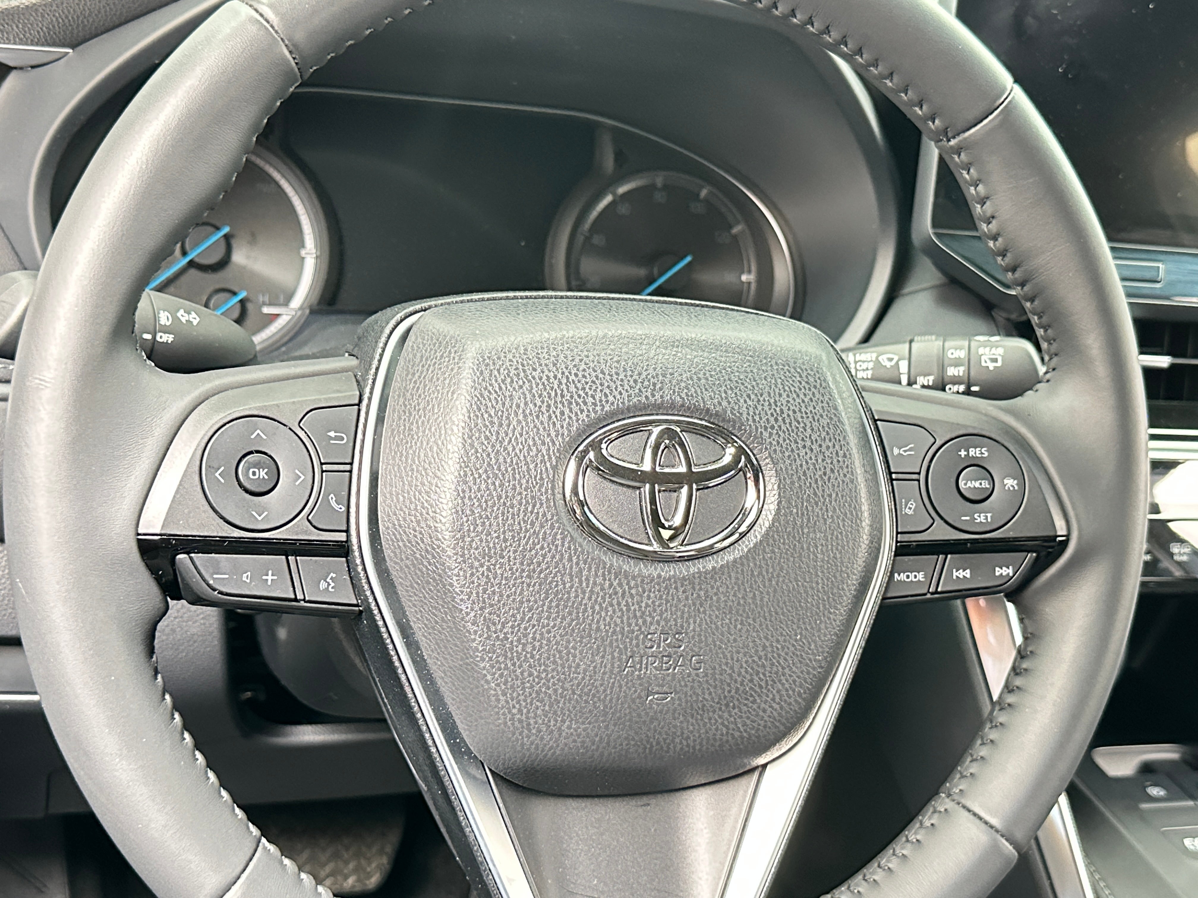 2023 Toyota Venza XLE 4
