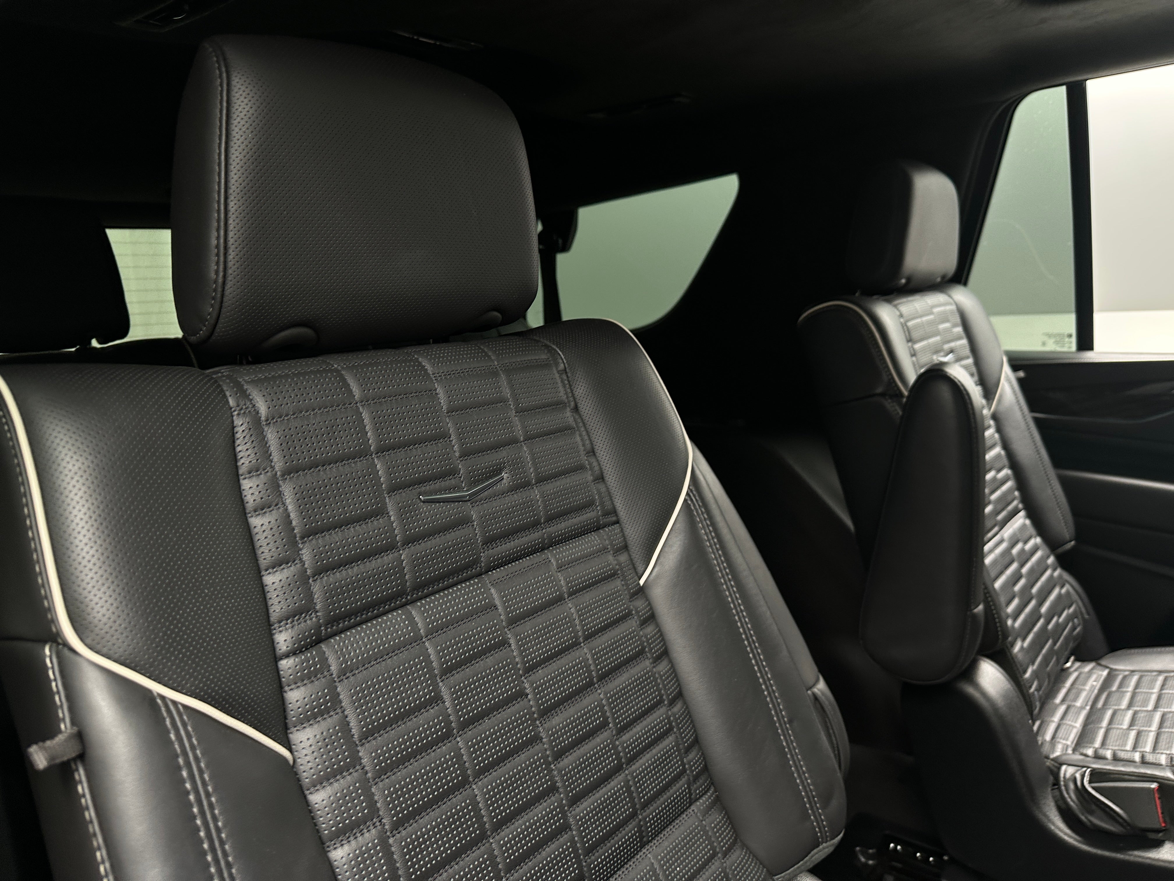 2021 Cadillac Escalade Premium Luxury Platinum 5