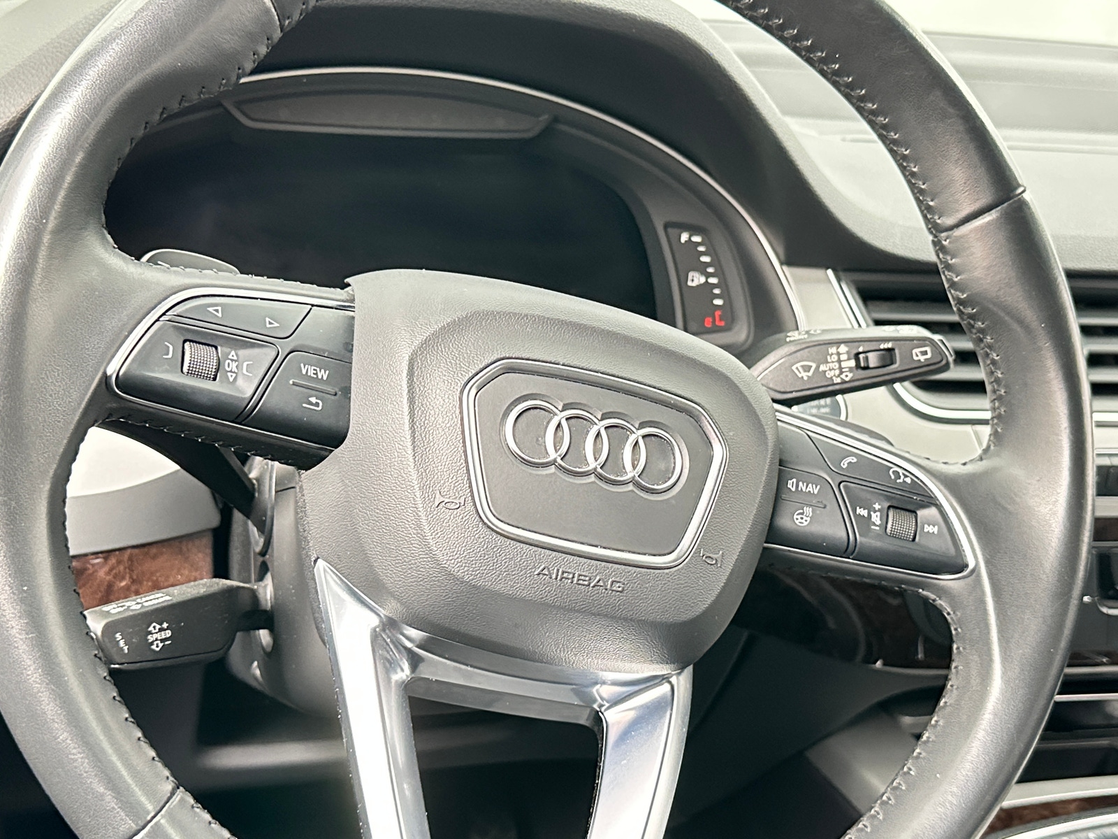Thumbnail: 2019 Audi Q7 - 4
