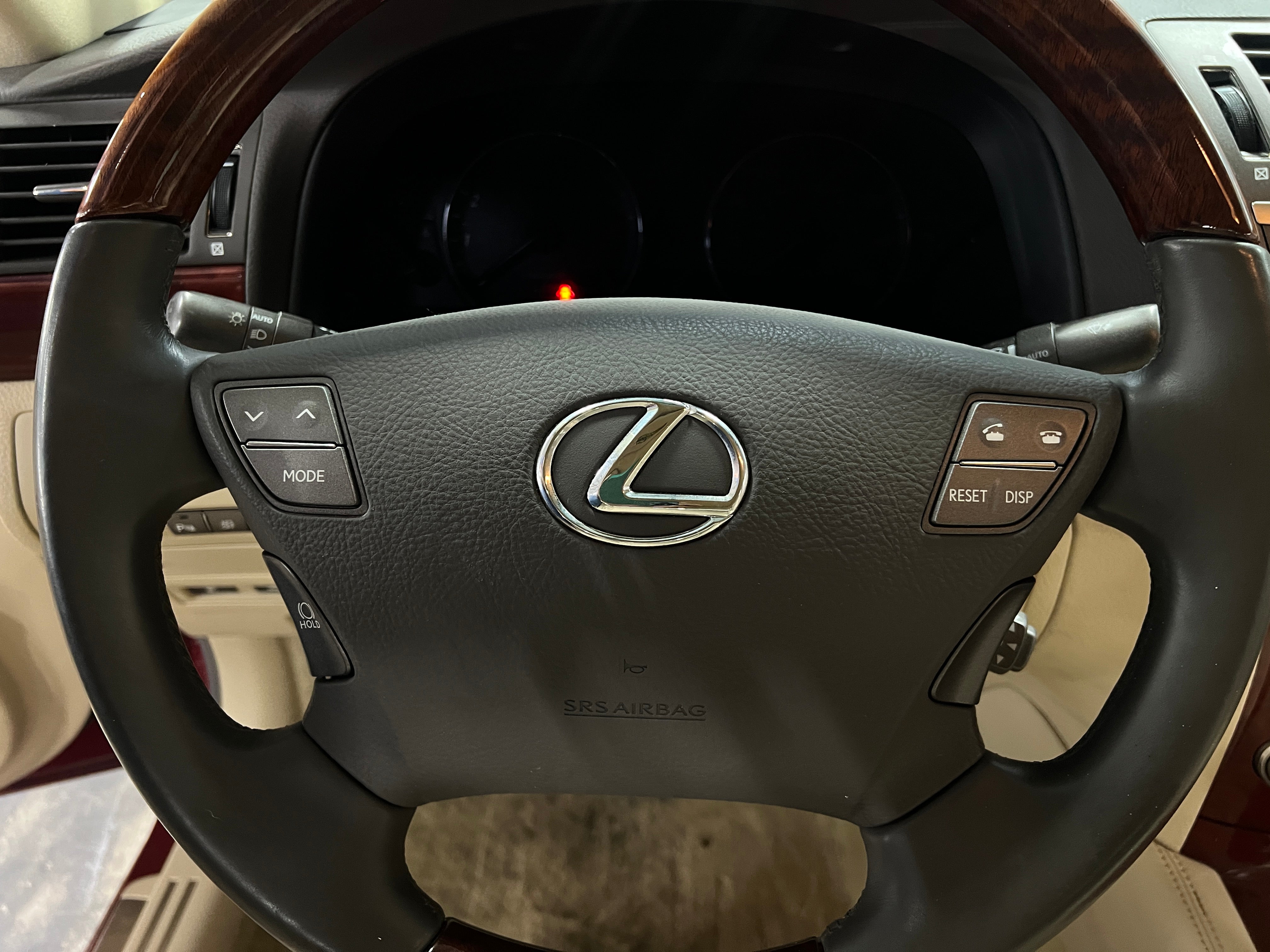2011 Lexus LS 460 4