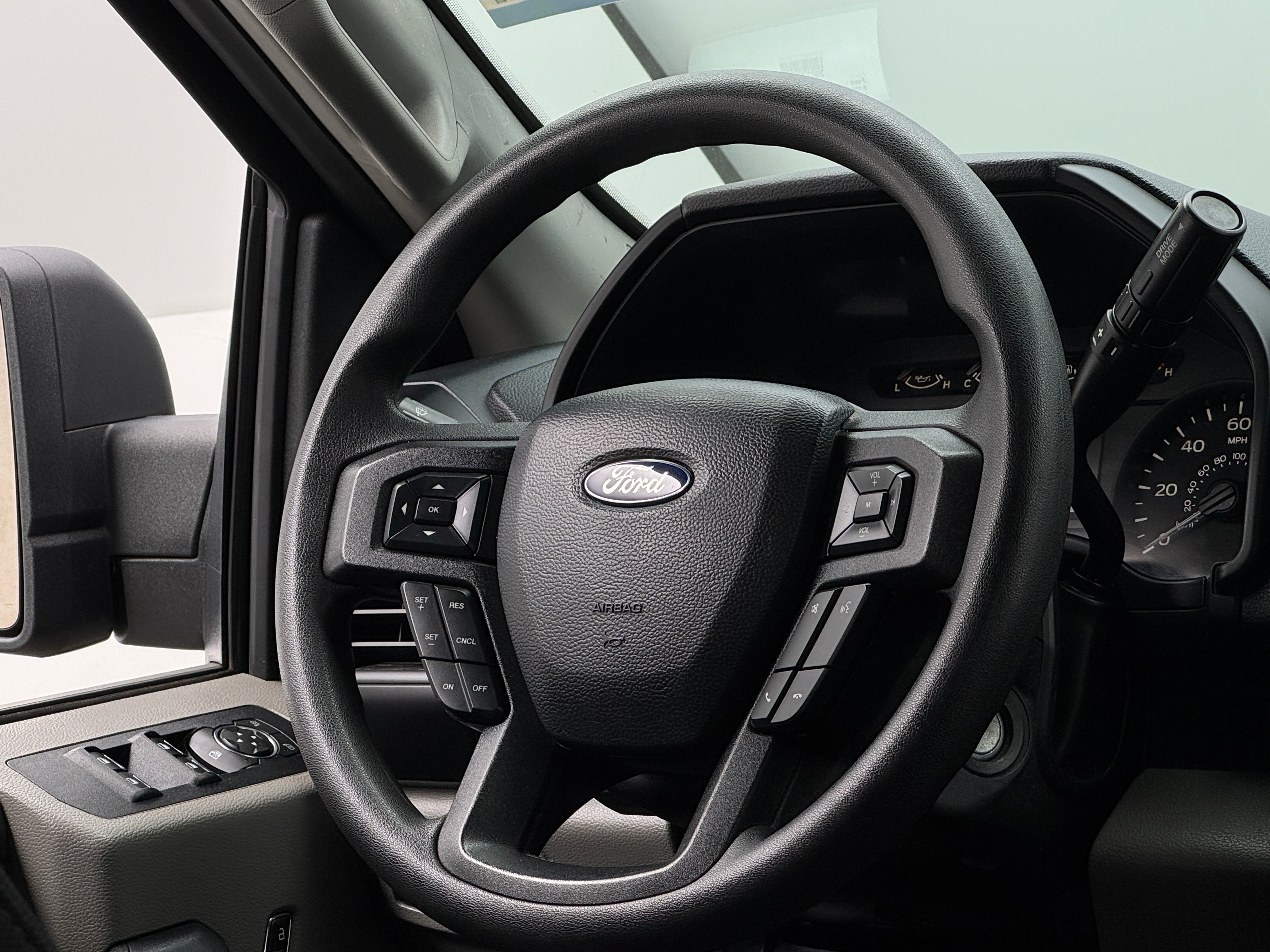 2019 Ford Econoline E-150 5