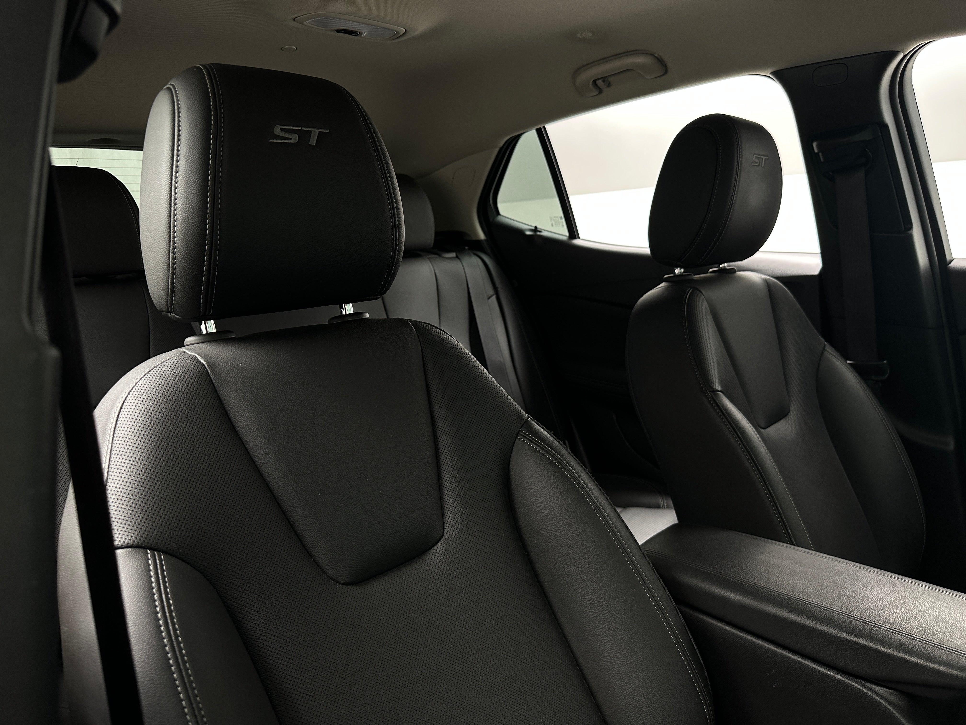 2024 Buick Encore GX Sport Touring 2