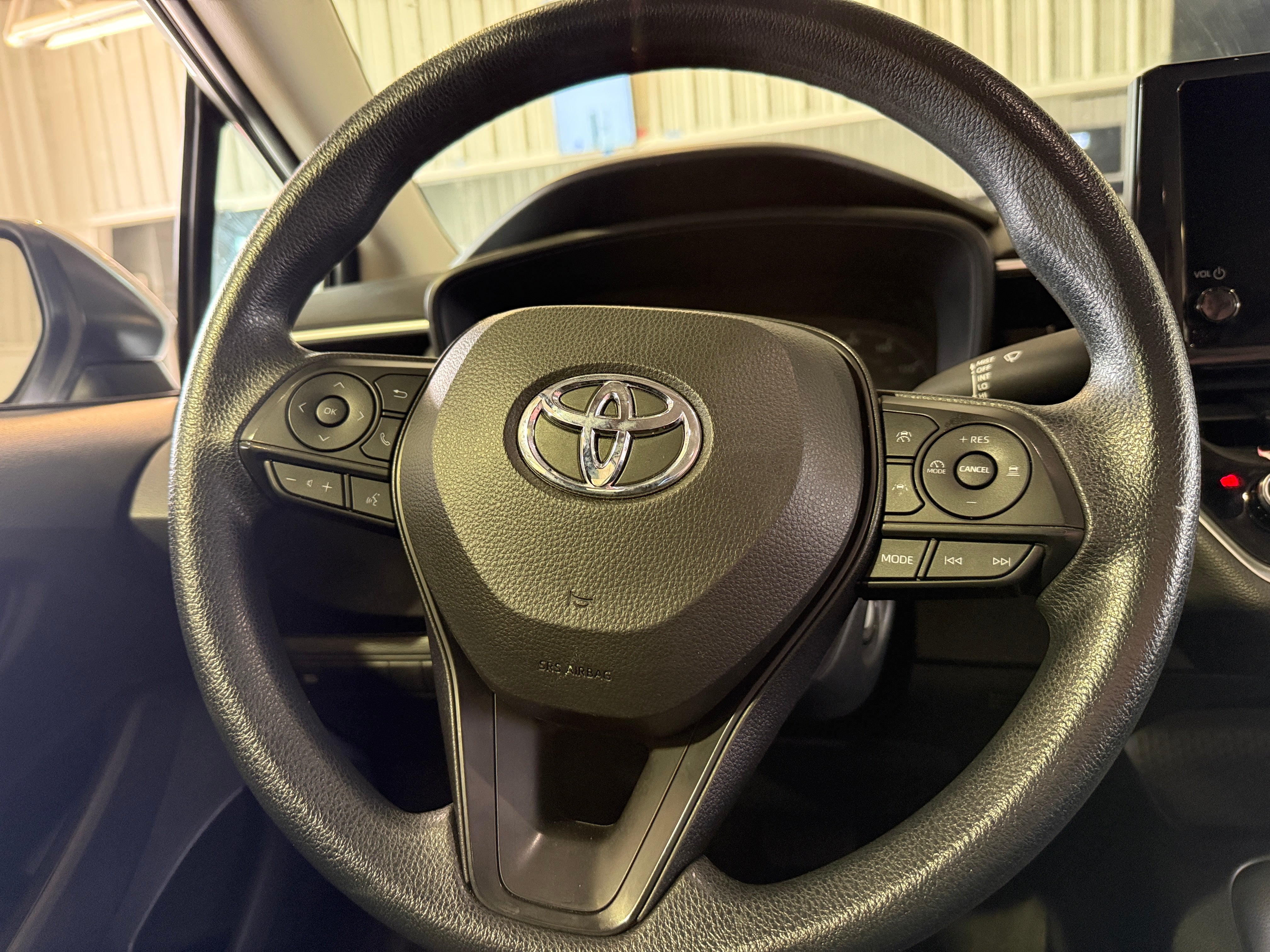 2024 Toyota Corolla LE 5