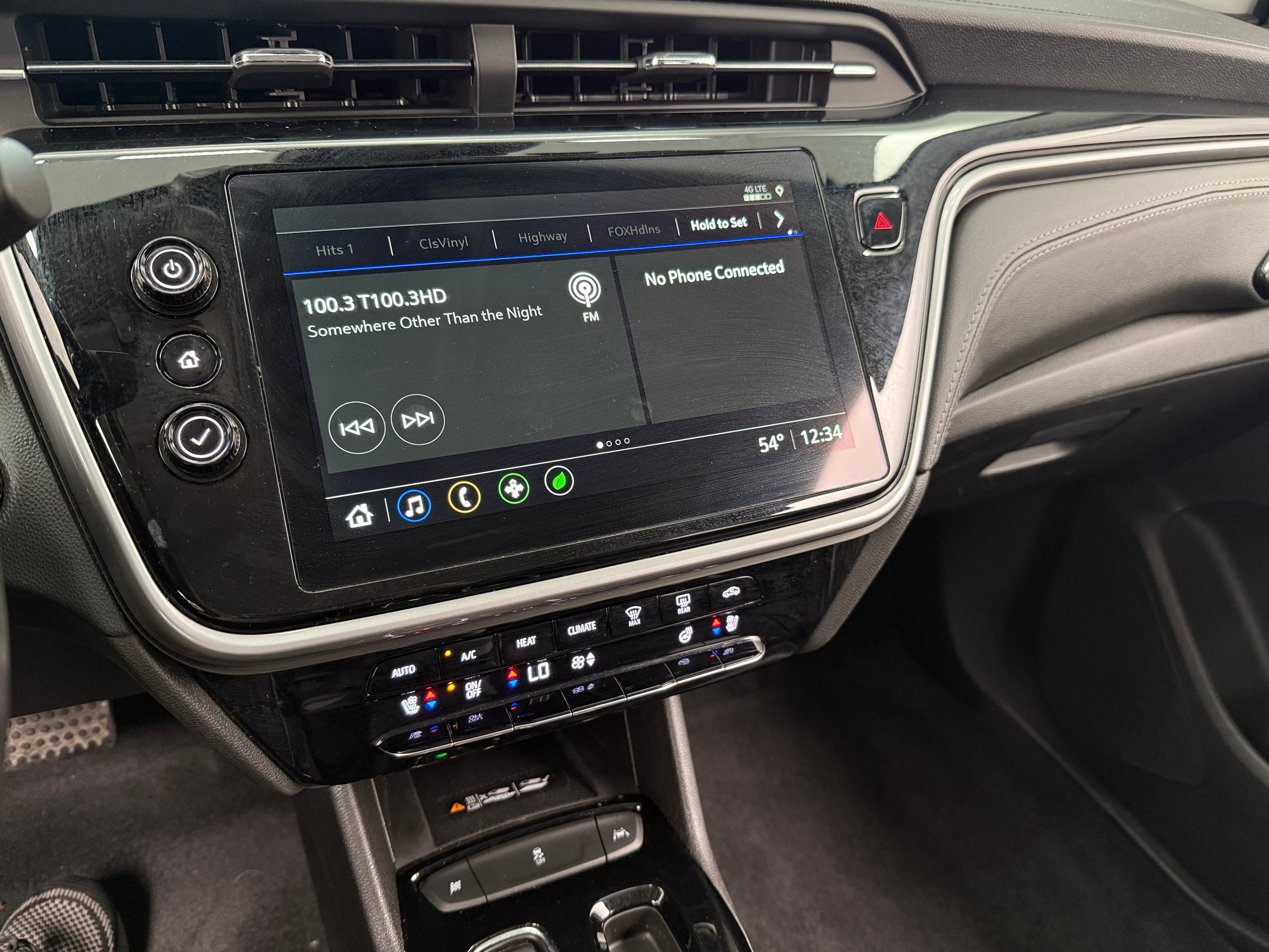 2023 Chevrolet Bolt EUV Premier 3