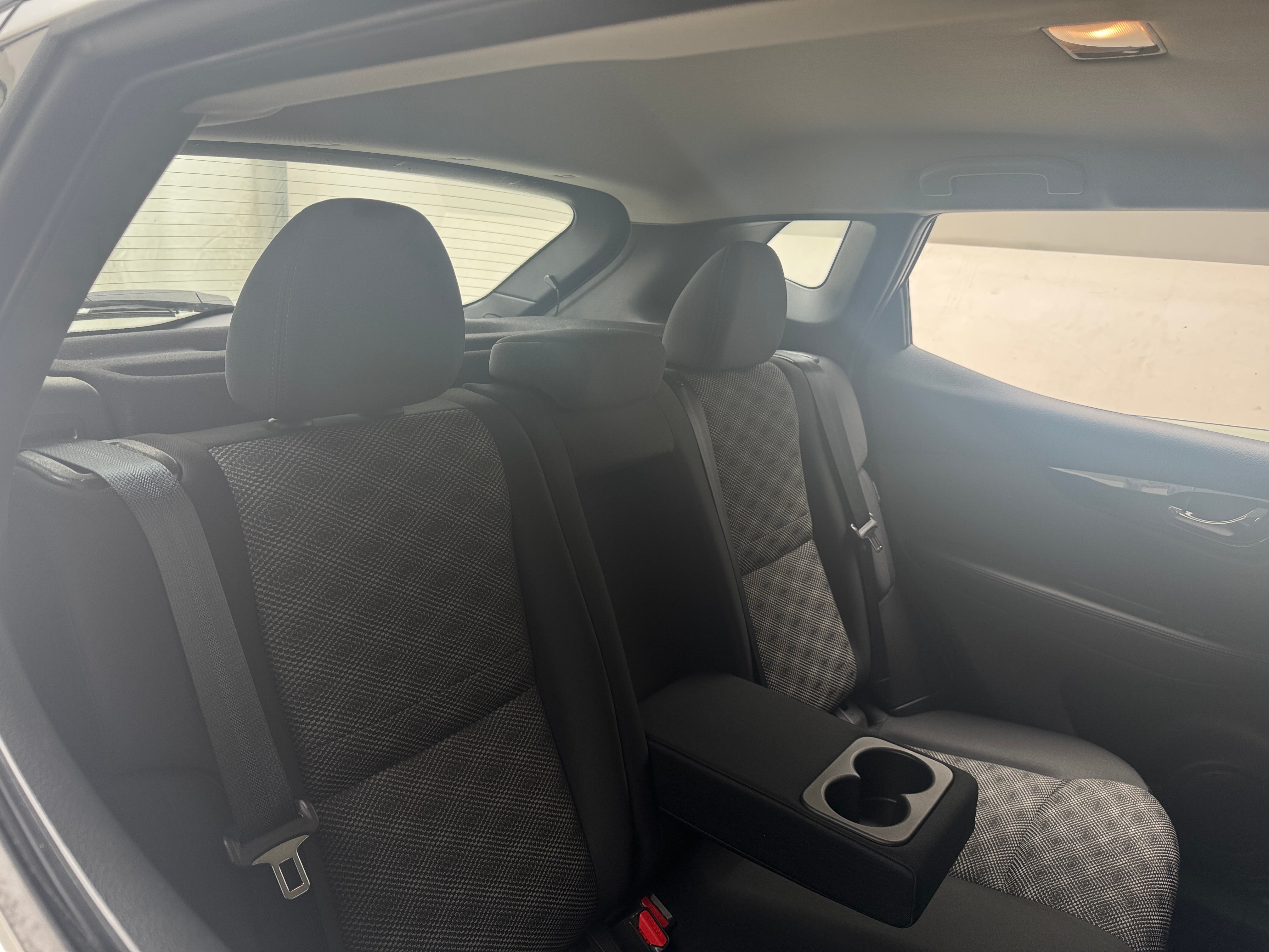 2021 Nissan Rogue Sport SV 6